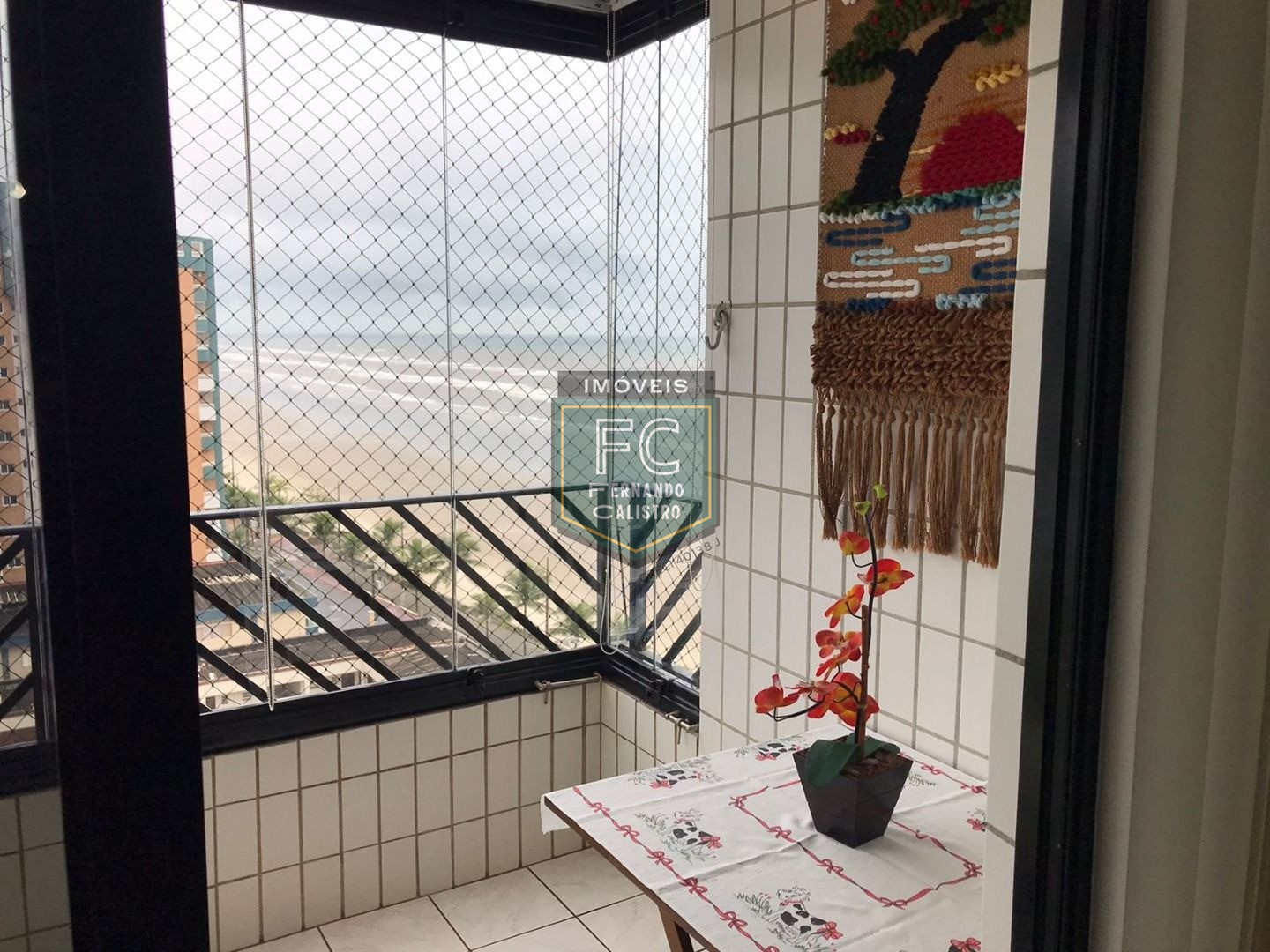 Apartamento 2 Dormitórios (1 Suíte), 89m², Mobiliado, Andar Alto, Varanda Envidraçada c/ Vista p/ o Mar, Financiamento Bancário, Centro, Mongaguá/SP