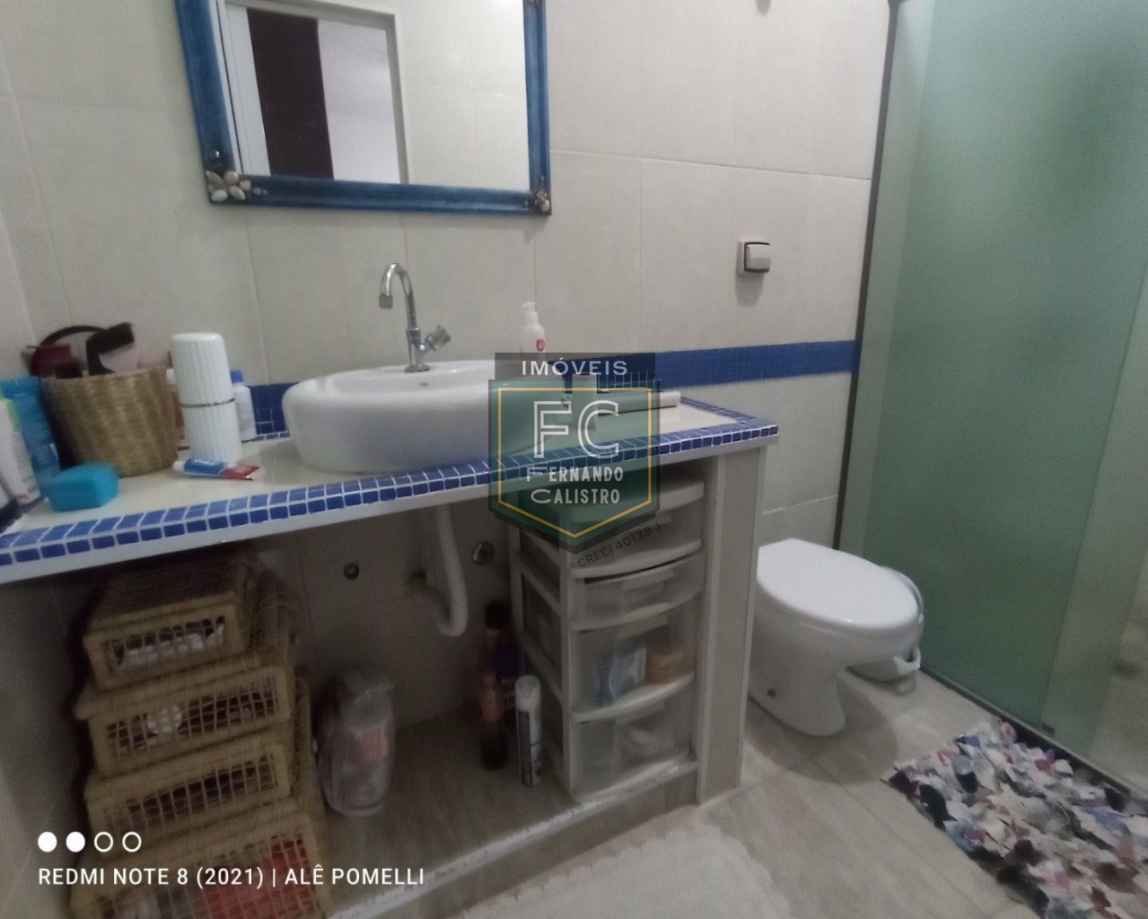 2 casas isoladas e separadas por muro, c/ 2 dormitórios cada em 1 lote inteiro, a 50 mts da praia, em local nobre e central, jd. Marina - mongaguá/sp