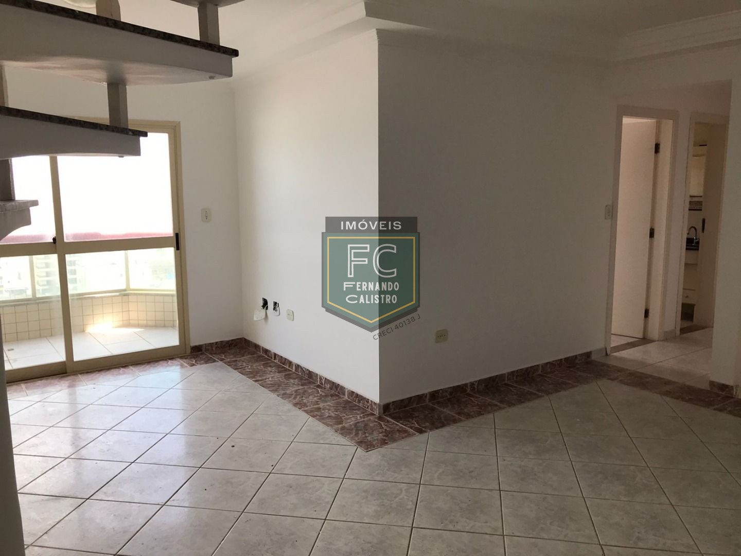Cobertura Duplex c/ 4 Dormitórios (2 Suítes) Alto Padrão com Varanda, Quintal e Piscina Privativos c/ Vista p/ o Mar, Local Nobre, Centro, Mongaguá