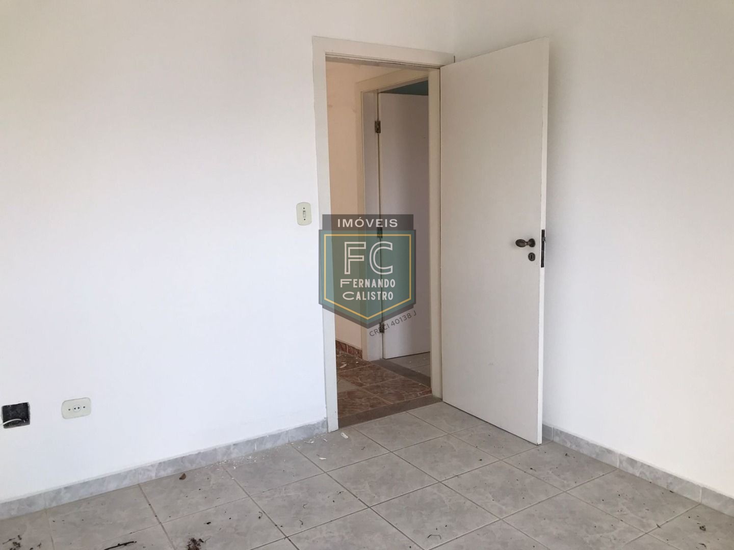 Cobertura Duplex c/ 4 Dormitórios (2 Suítes) Alto Padrão com Varanda, Quintal e Piscina Privativos c/ Vista p/ o Mar, Local Nobre, Centro, Mongaguá
