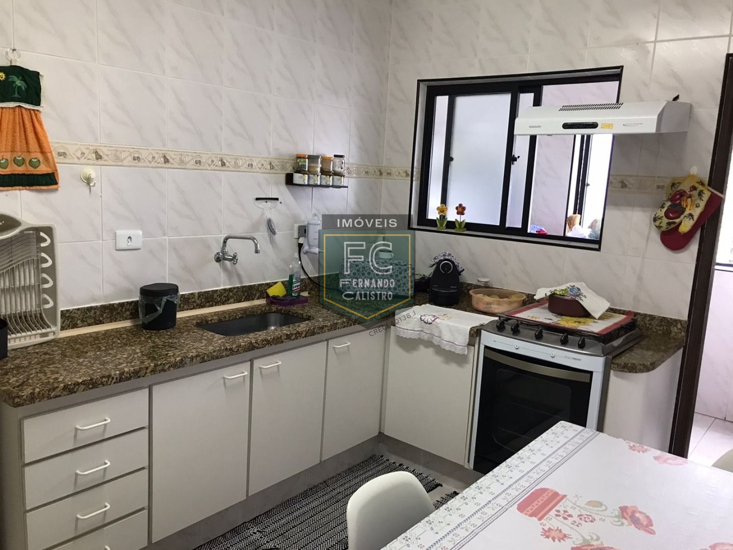 Apartamento 2 Dormitórios (1 Suíte), 89m², Mobiliado, Andar Alto, Varanda Envidraçada c/ Vista p/ o Mar, Financiamento Bancário, Centro, Mongaguá/SP