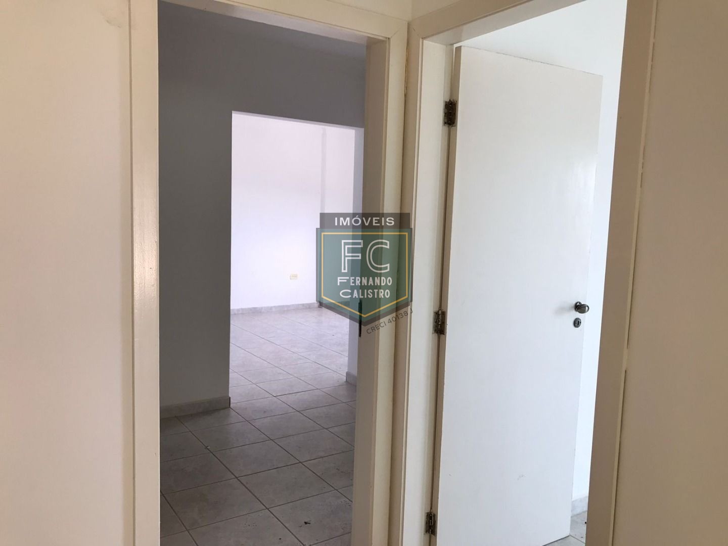 Cobertura Duplex c/ 4 Dormitórios (2 Suítes) Alto Padrão com Varanda, Quintal e Piscina Privativos c/ Vista p/ o Mar, Local Nobre, Centro, Mongaguá