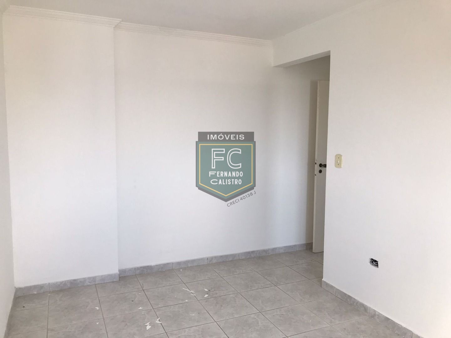 Cobertura Duplex c/ 4 Dormitórios (2 Suítes) Alto Padrão com Varanda, Quintal e Piscina Privativos c/ Vista p/ o Mar, Local Nobre, Centro, Mongaguá