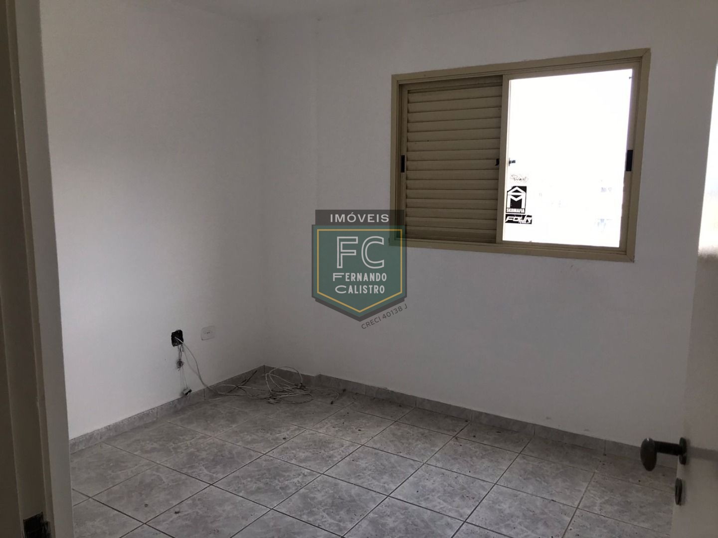 Cobertura Duplex c/ 4 Dormitórios (2 Suítes) Alto Padrão com Varanda, Quintal e Piscina Privativos c/ Vista p/ o Mar, Local Nobre, Centro, Mongaguá