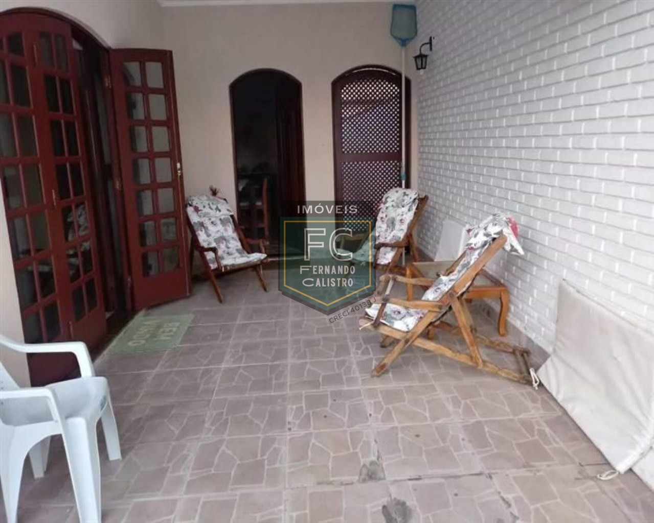Casa terrea lote inteiro 4 dormitórios (4 suítes), 270 m², c