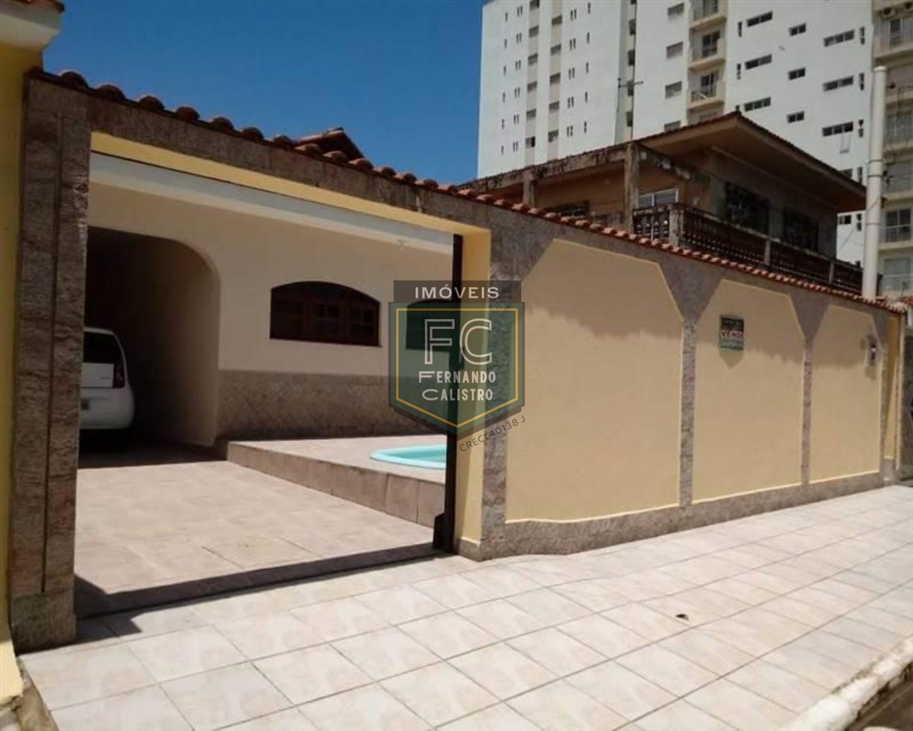 Casa terrea lote inteiro 4 dormitórios (4 suítes), 270 m², c