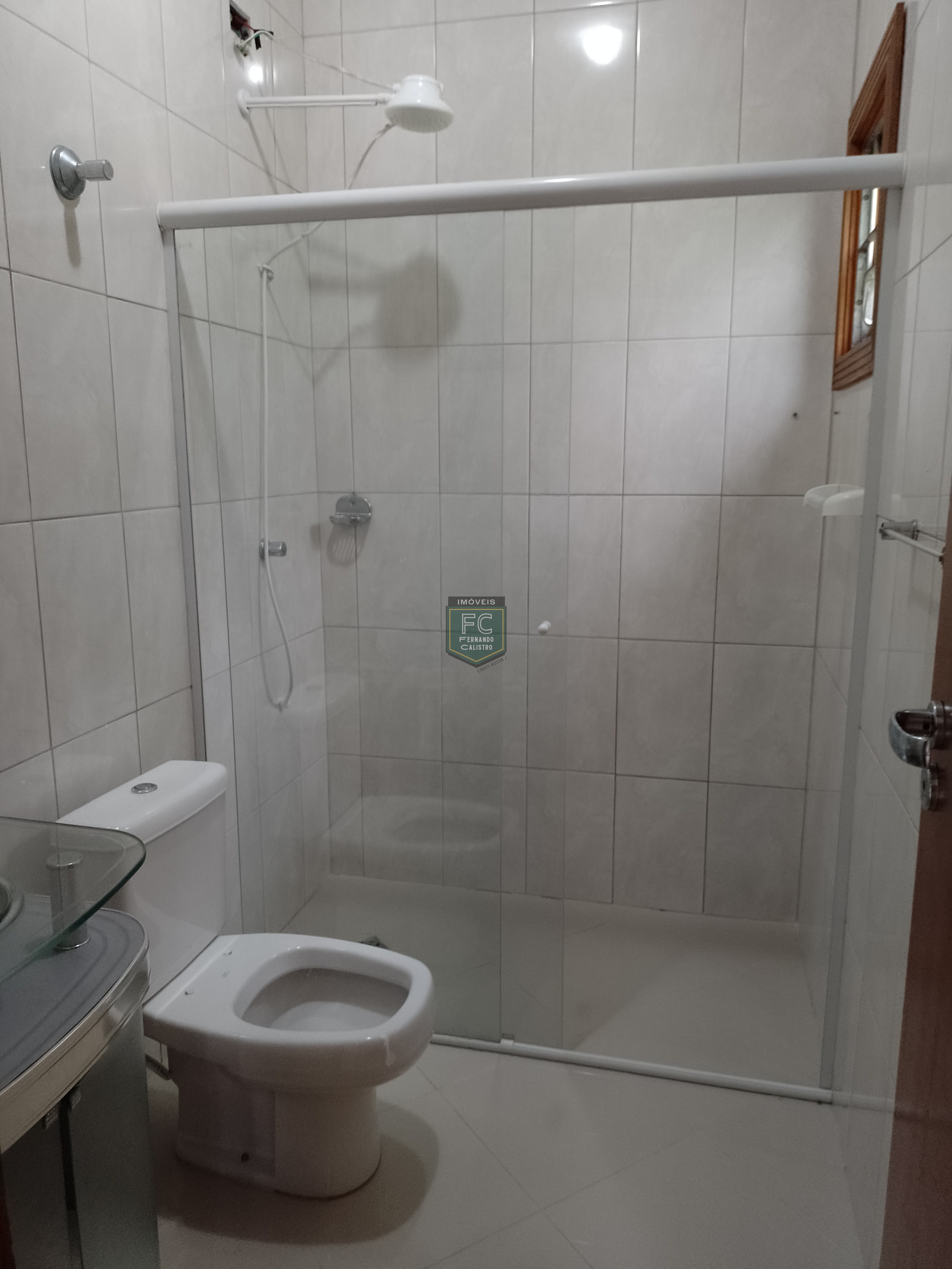 Casa térrea isolada 3 dormitórios (2 suítes) + dorm. Serviço, 318,5m² área total, piscina, espaço gourmet, z. Militar, bal. Flórida, praia grande sp