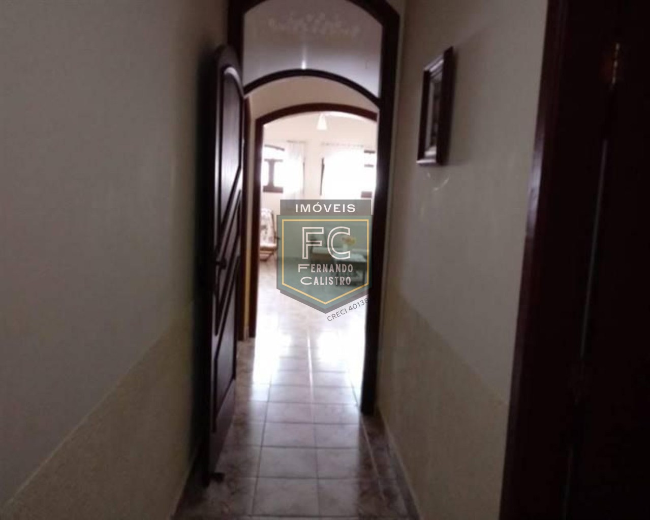 Casa terrea lote inteiro 4 dormitórios (4 suítes), 270 m², com piscina, churrasqueira, localização privilegiada balneário flórida - praia grande/sp