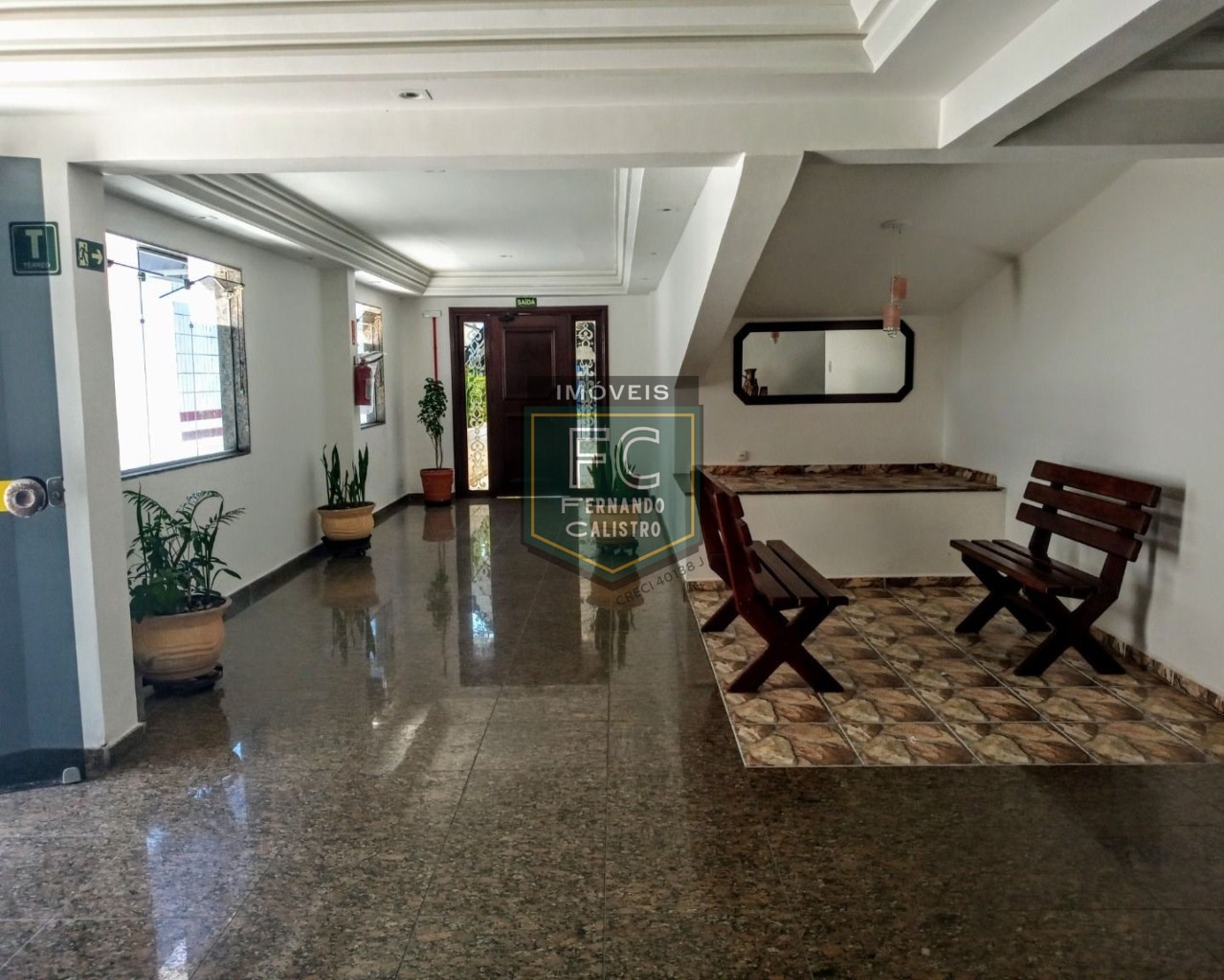 Apartamento alto padrão 2 dormitórios (1 suíte) 82m², varanda de frente, financ. Bancário / direto / permuta, perto da praia, vera cruz, mongaguá sp