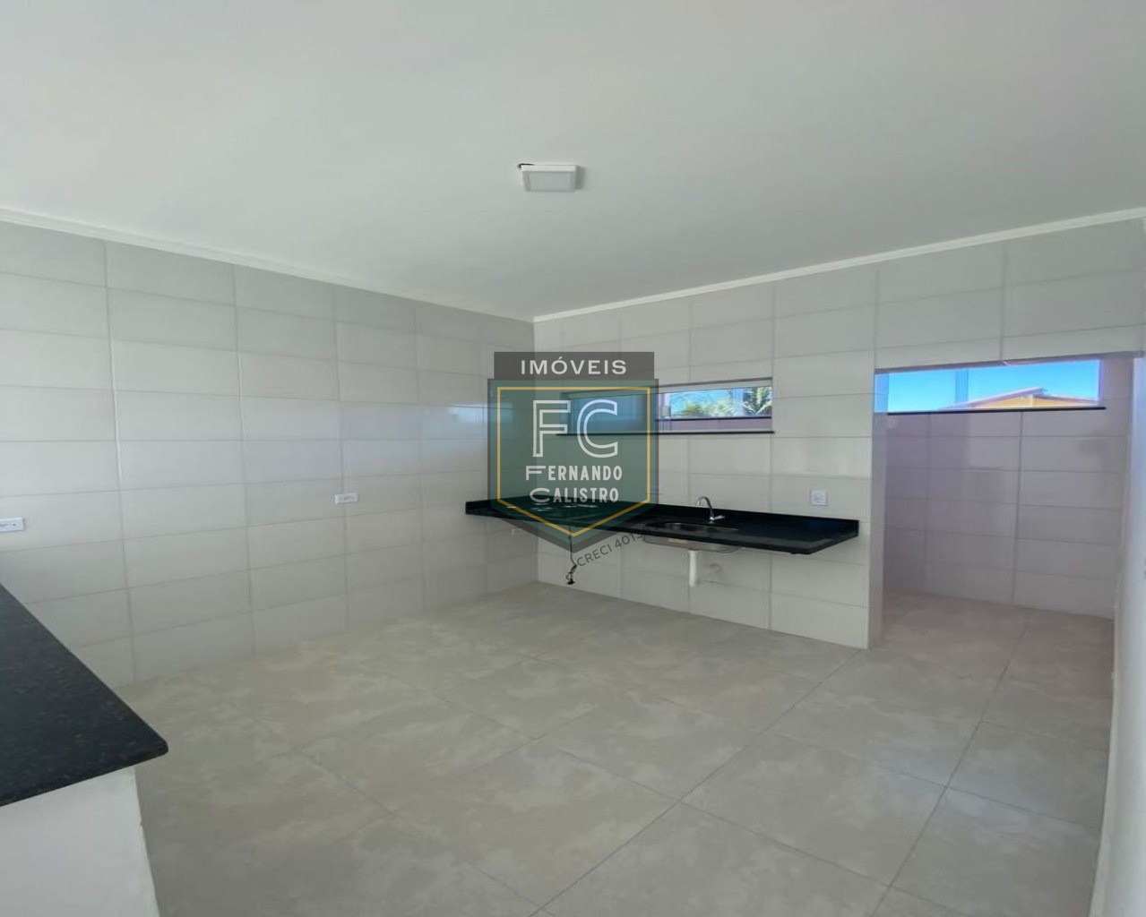 Casas novas alto padrão a 250 mts da praia c/ piscina e churrasqueira, 2 dormitórios, 2 vagas, R$ 349.000 - bal. Paranapuan - itanhaém/sp