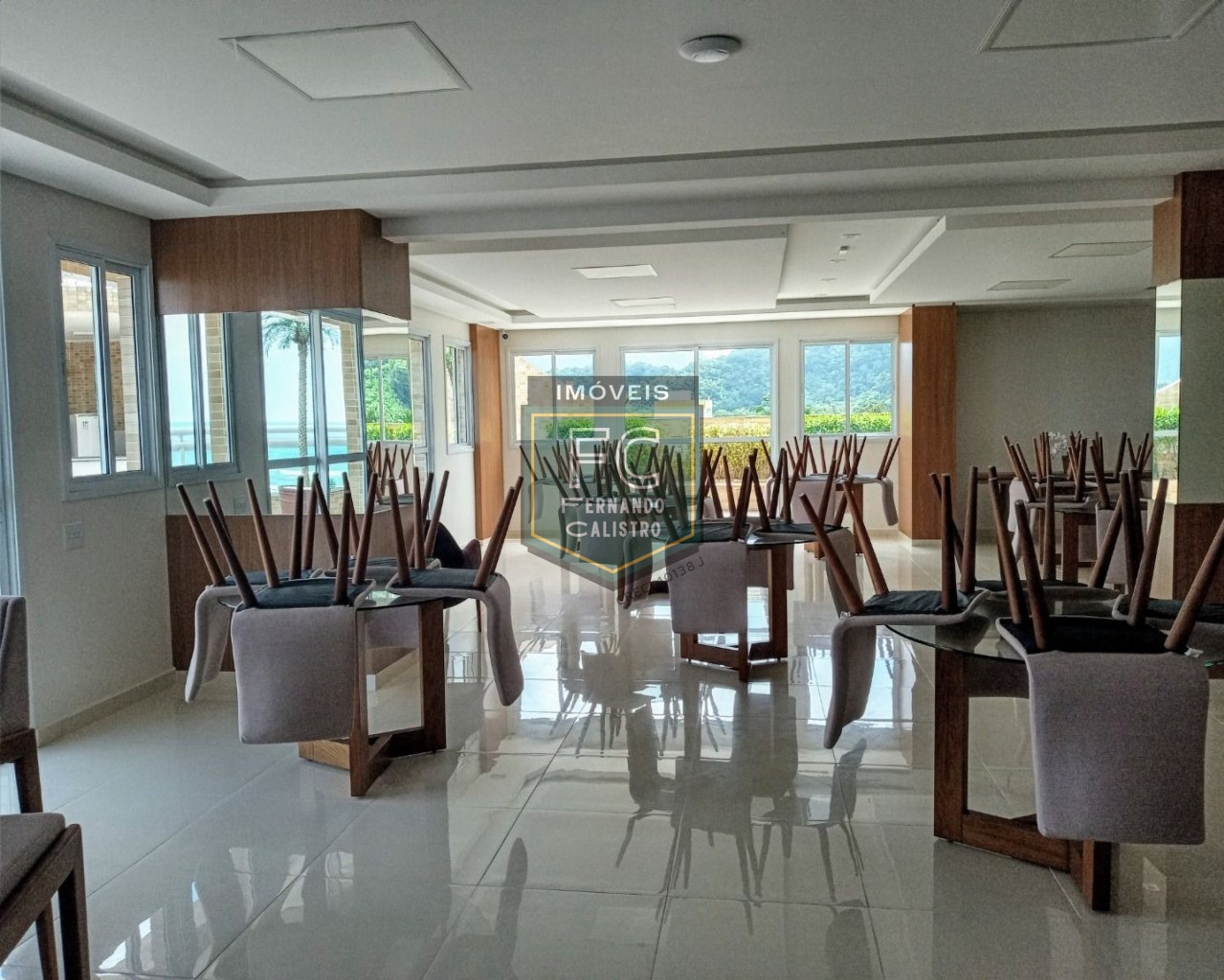 Apartamento altíssimo padrão 2 dormitórios (1 suíte) 80m² varanda gourmet c/ vista mar, financia banco / direto, local nobre, jd aguapeú, mongaguá sp