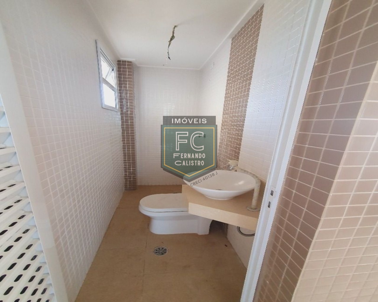 Apartamento altíssimo padrão com 4 suítes (1 master), varanda gourmet, 3 vagas e elevador privativos, lazer incrível, canto do forte, praia grande/sp