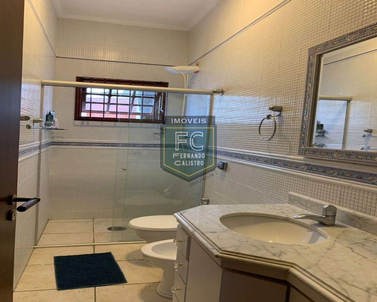 Casa isolada, alto padrão, 3 dormitórios(1suíte), 3 vagas para auto, lazer completo, localização privilegiada bairro flórida, praia grande/sp
