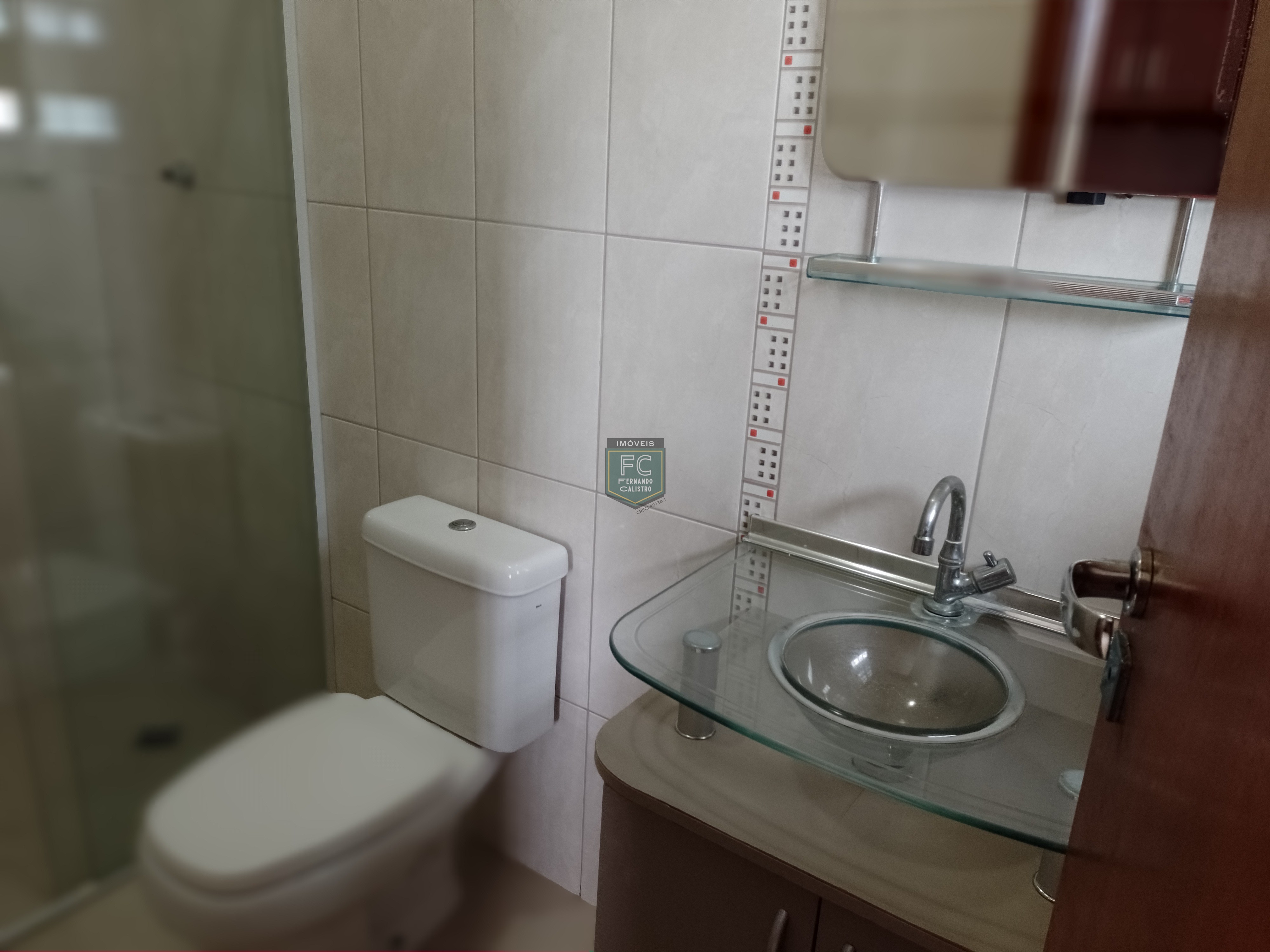Casa térrea isolada 3 dormitórios (2 suítes) + dorm. Serviço, 318,5m² área total, piscina, espaço gourmet, z. Militar, bal. Flórida, praia grande sp