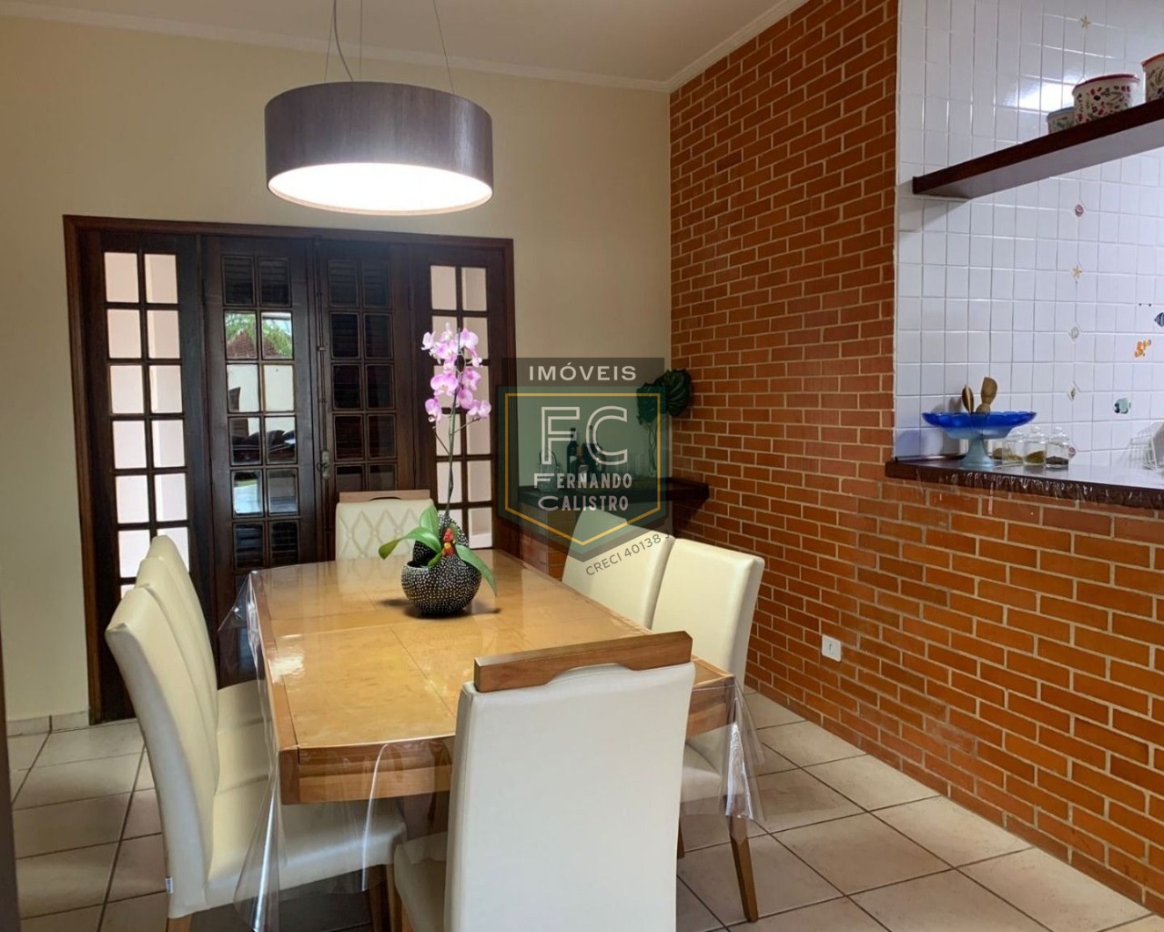 Casa isolada, alto padrão, 3 dormitórios(1suíte), 3 vagas para auto, lazer completo, localização privilegiada bairro flórida, praia grande/sp