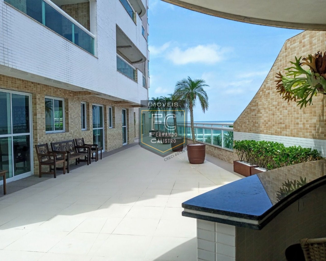 Apartamento altíssimo padrão 2 dormitórios (1 suíte) 80m² varanda gourmet c/ vista mar, financia banco / direto, local nobre, jd aguapeú, mongaguá sp