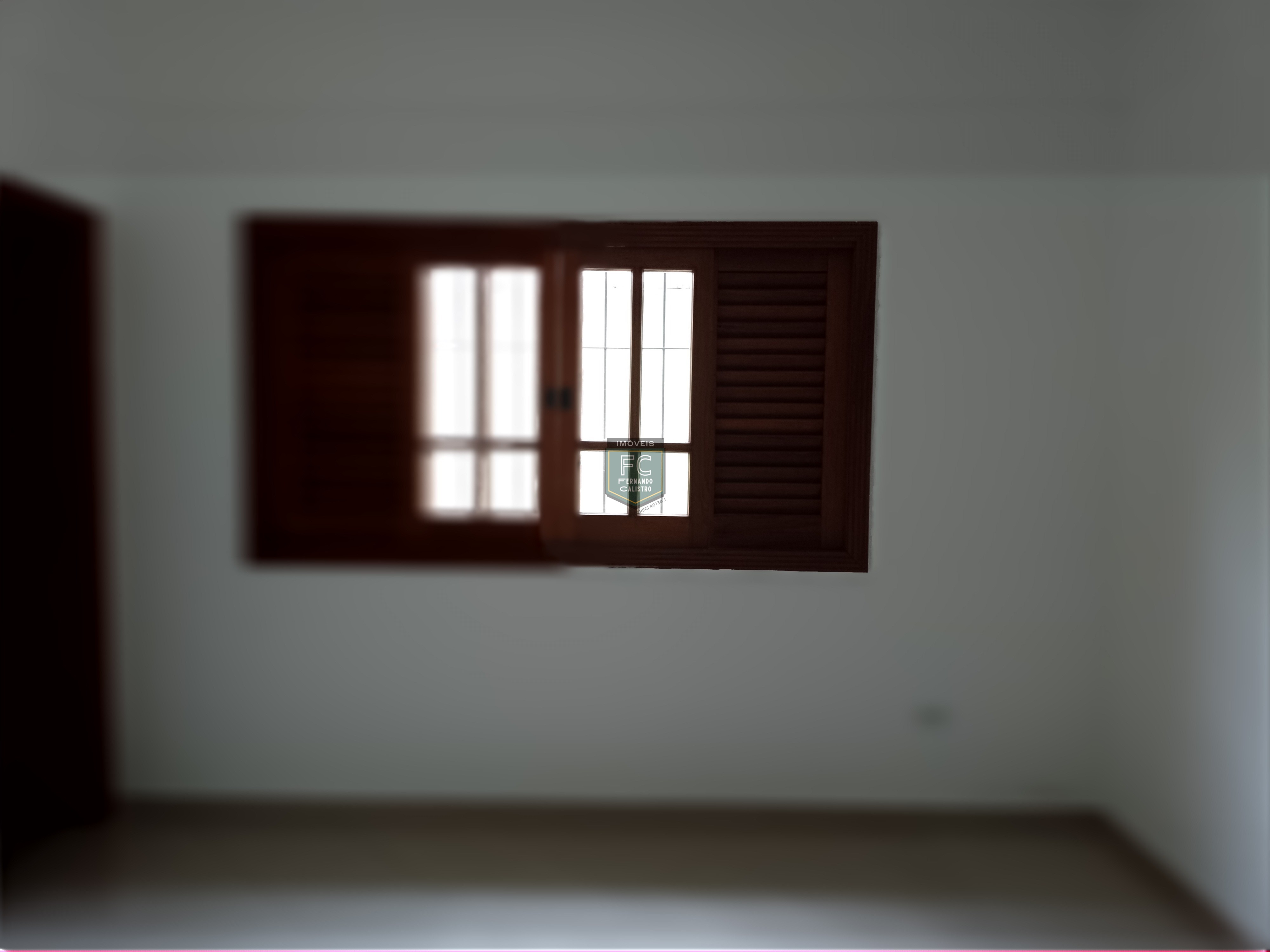 Casa térrea isolada 3 dormitórios (2 suítes) + dorm. Serviço, 318,5m² área total, piscina, espaço gourmet, z. Militar, bal. Flórida, praia grande sp