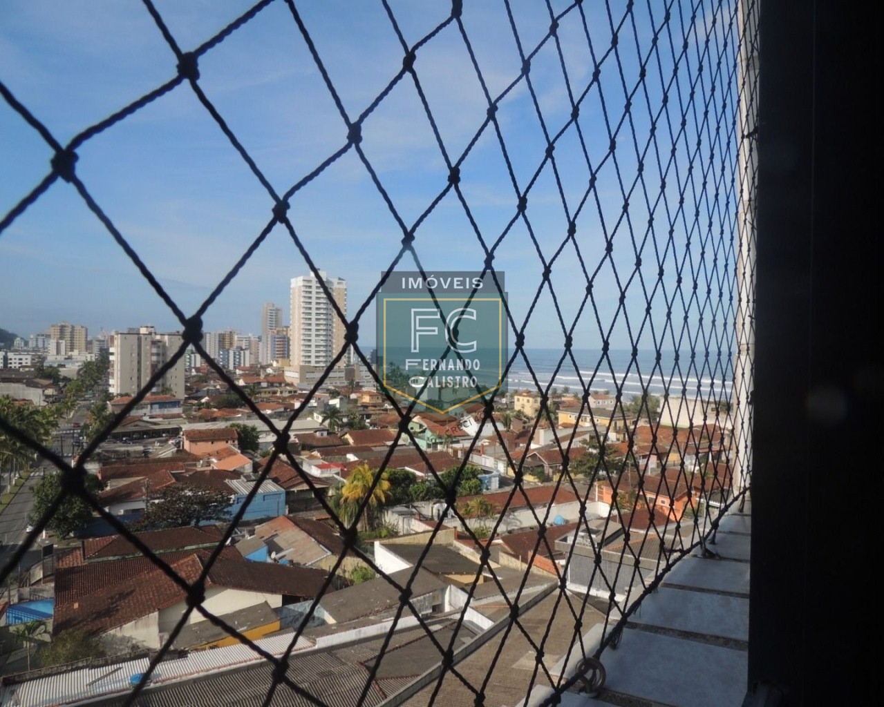 Apartamento alto padrão 2 dormitórios (1 suíte) 82m², varanda de frente, financ. Bancário / direto / permuta, perto da praia, vera cruz, mongaguá sp