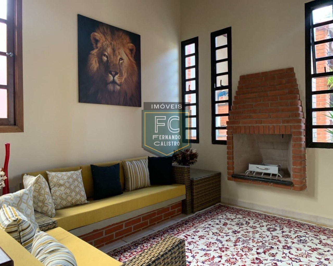 Casa isolada, alto padrão, 3 dormitórios(1suíte), 3 vagas pa
