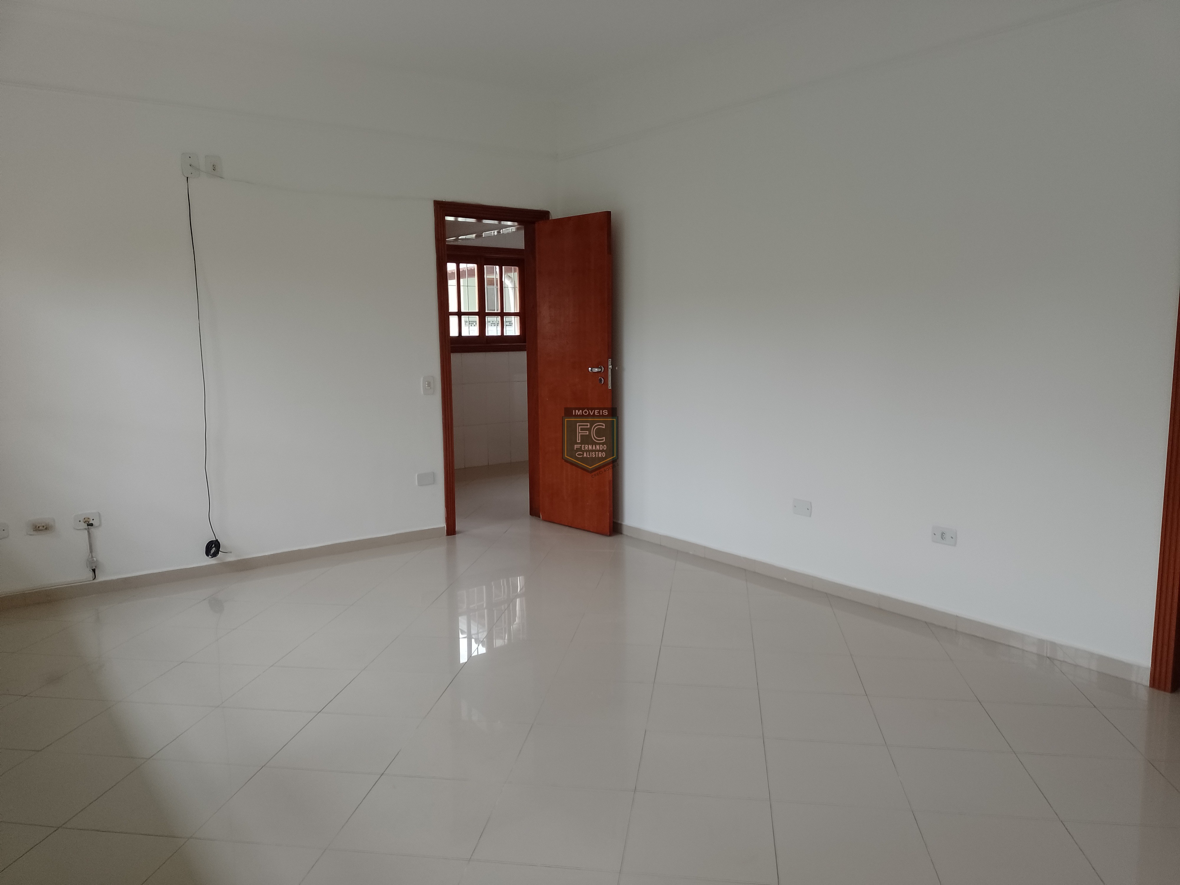Casa térrea isolada 3 dormitórios (2 suítes) + dorm. Serviço, 318,5m² área total, piscina, espaço gourmet, z. Militar, bal. Flórida, praia grande sp
