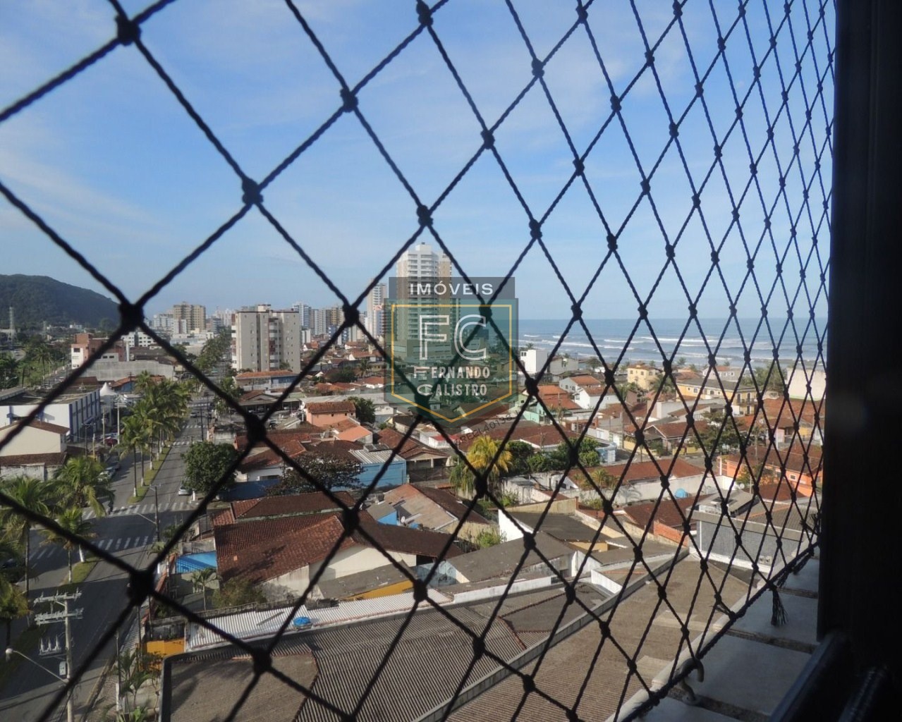 Apartamento alto padrão 2 dormitórios (1 suíte) 82m², varanda de frente, financ. Bancário / direto / permuta, perto da praia, vera cruz, mongaguá sp