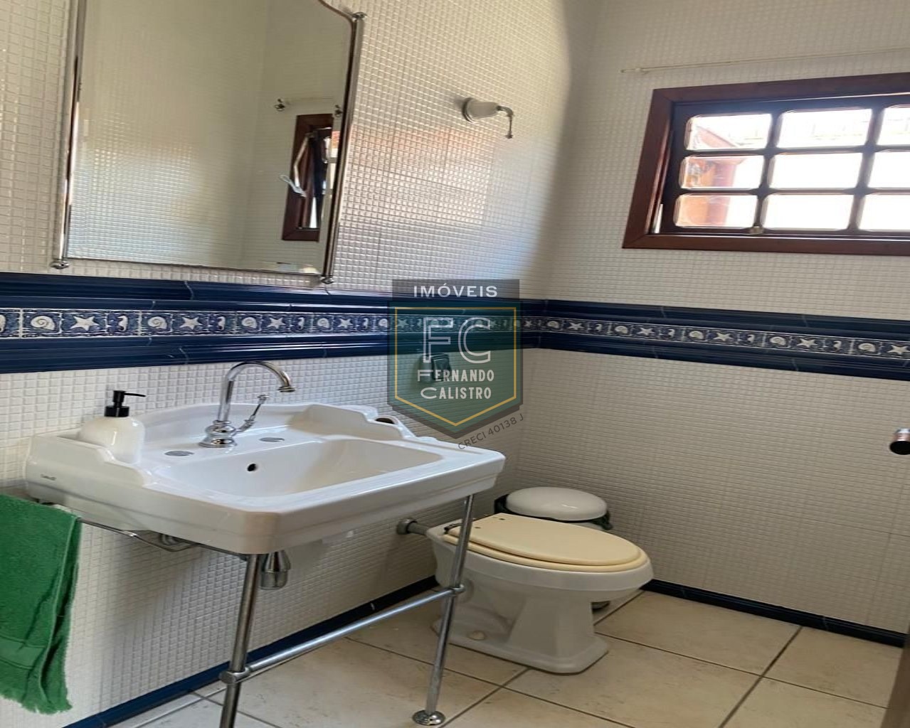 Casa isolada, alto padrão, 3 dormitórios(1suíte), 3 vagas para auto, lazer completo, localização privilegiada bairro flórida, praia grande/sp