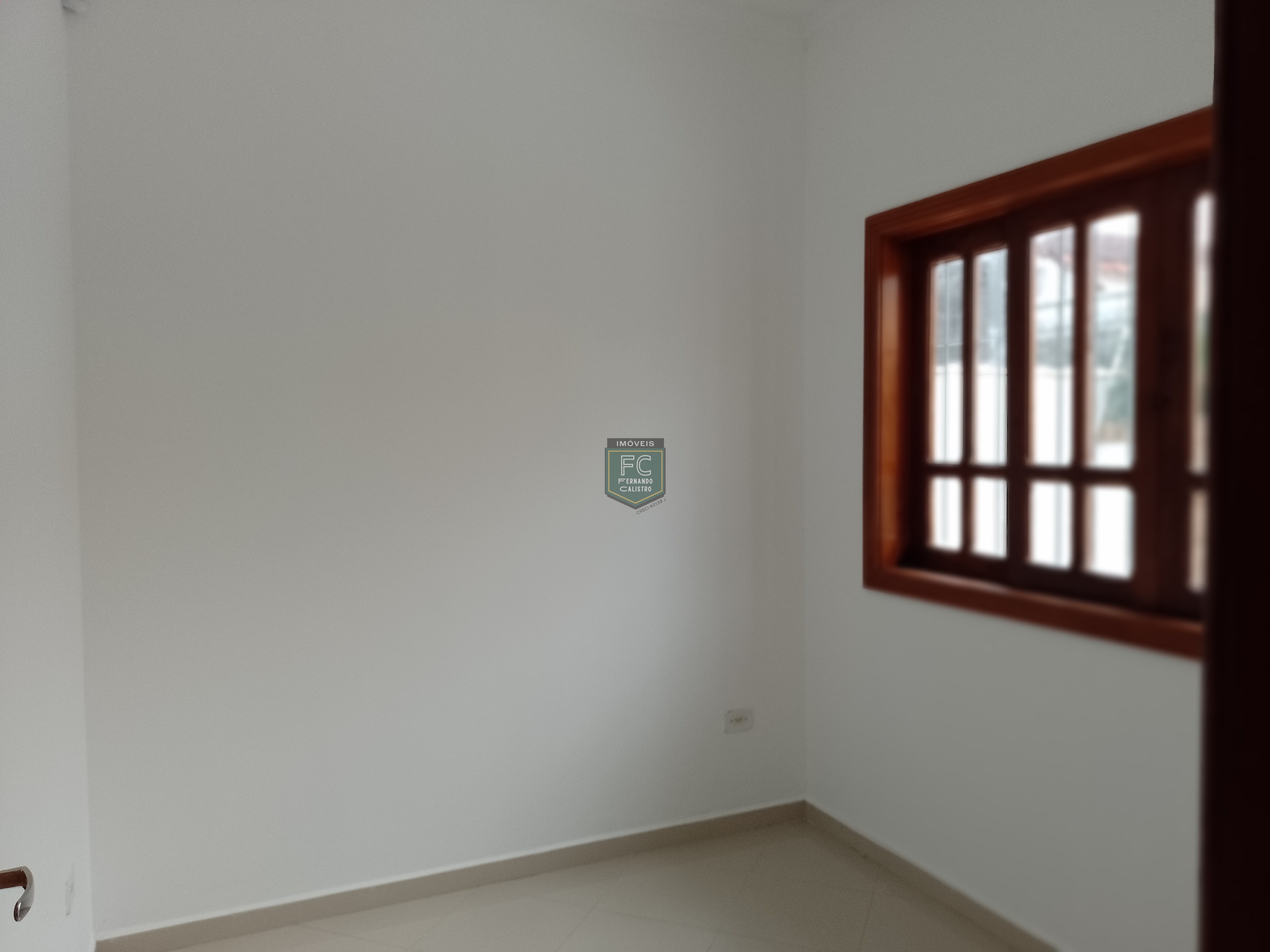 Casa térrea isolada 3 dormitórios (2 suítes) + dorm. Serviço, 318,5m² área total, piscina, espaço gourmet, z. Militar, bal. Flórida, praia grande sp