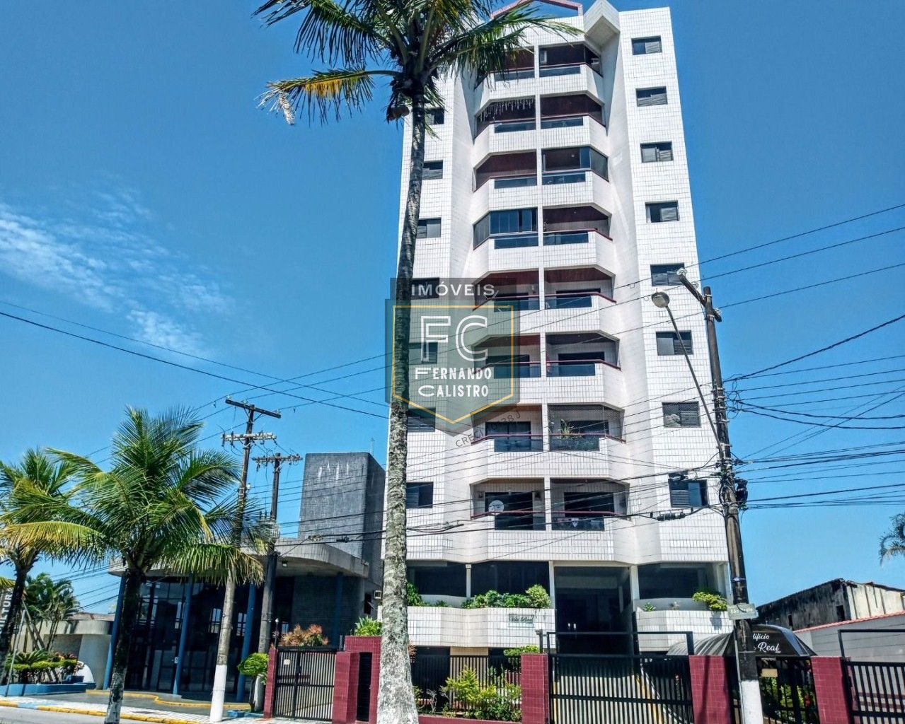 Apartamento alto padrão 2 dormitórios (1 suíte) 82m², varanda de frente, financ. Bancário / direto / permuta, perto da praia, vera cruz, mongaguá sp