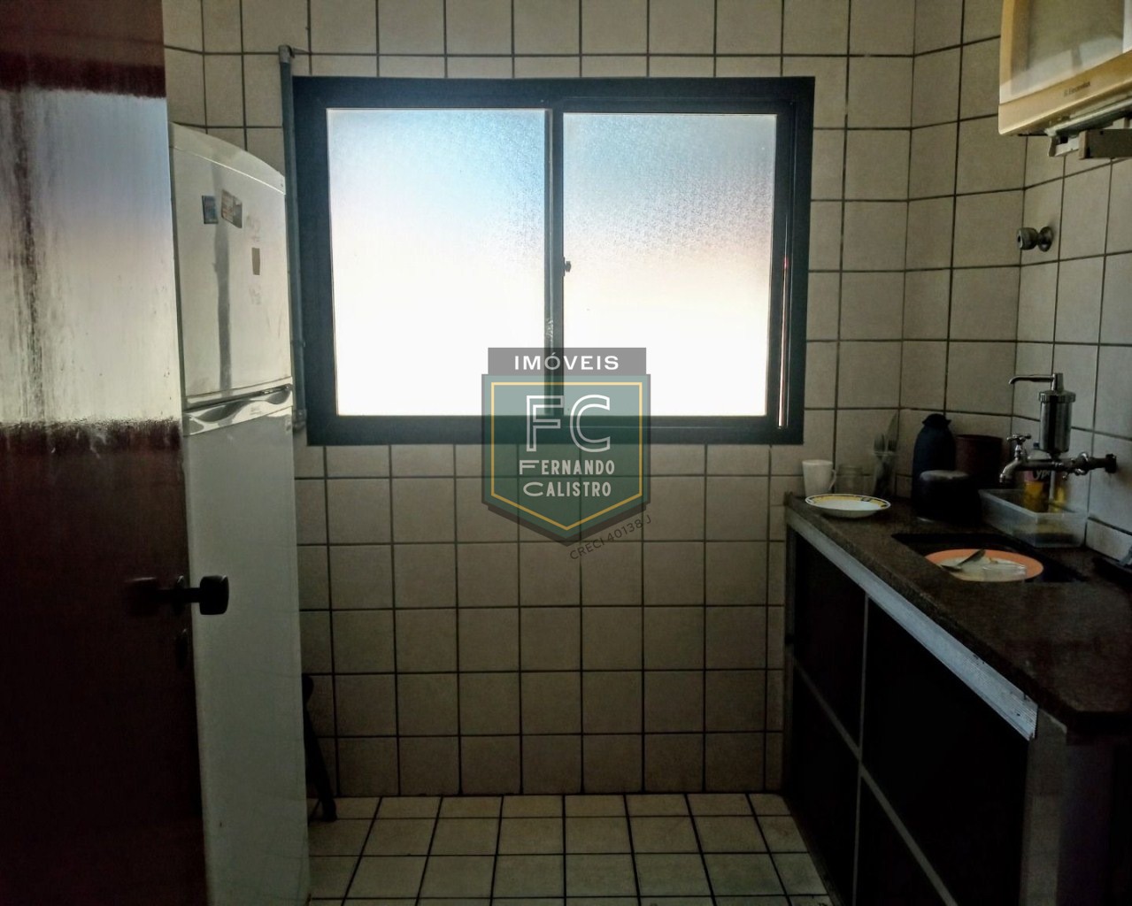 Apartamento alto padrão 2 dormitórios (1 suíte) 82m², varanda de frente, financ. Bancário / direto / permuta, perto da praia, vera cruz, mongaguá sp