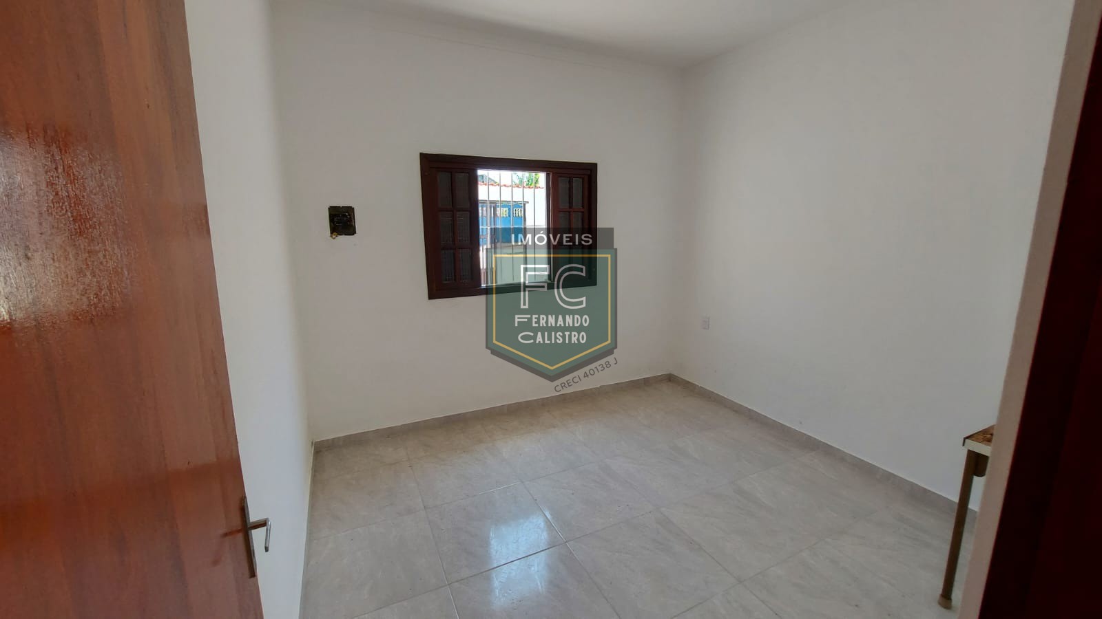 Casa térrea reformada com 3 dormitórios (1 suíte), piscina, 