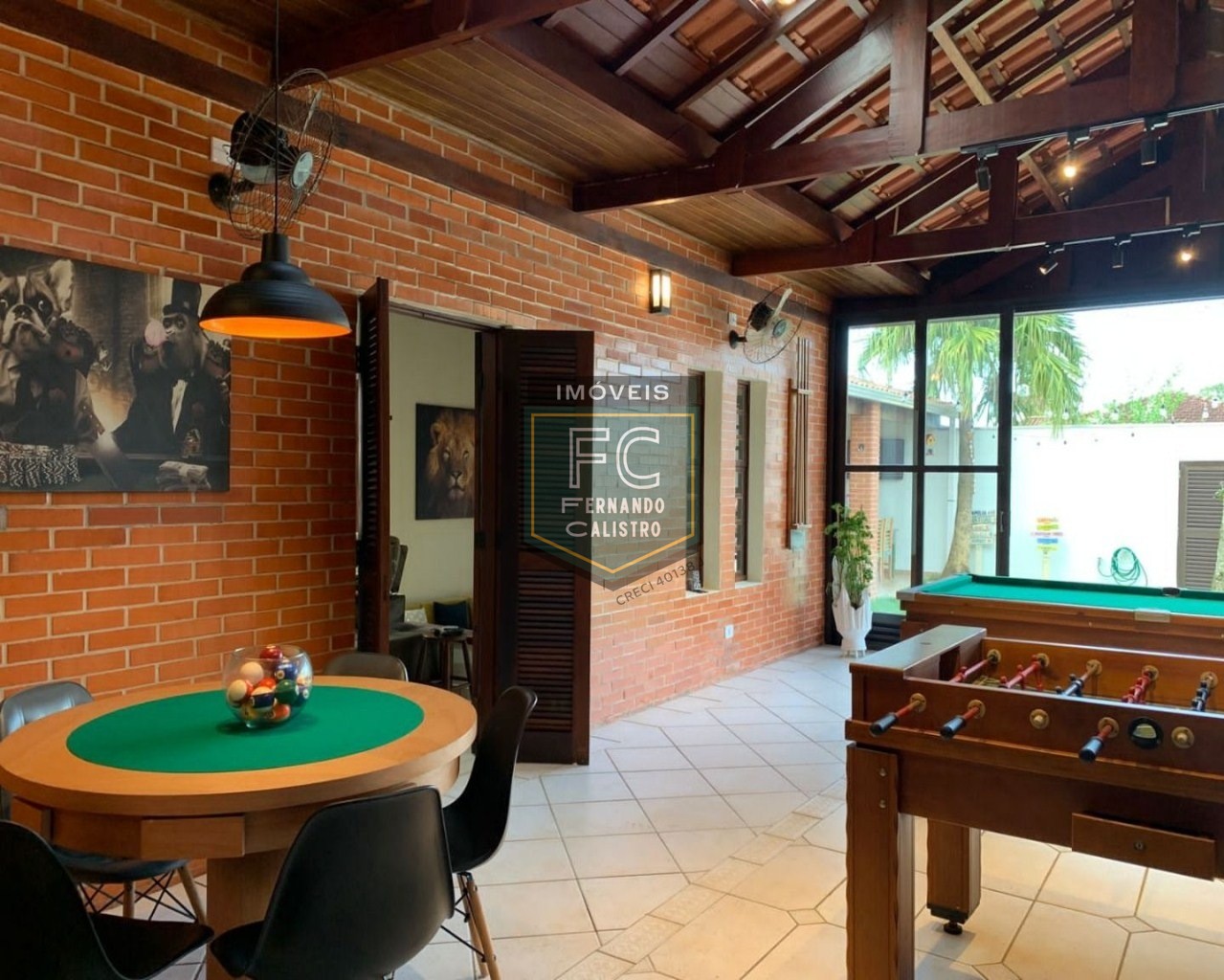 Casa isolada, alto padrão, 3 dormitórios(1suíte), 3 vagas para auto, lazer completo, localização privilegiada bairro flórida, praia grande/sp