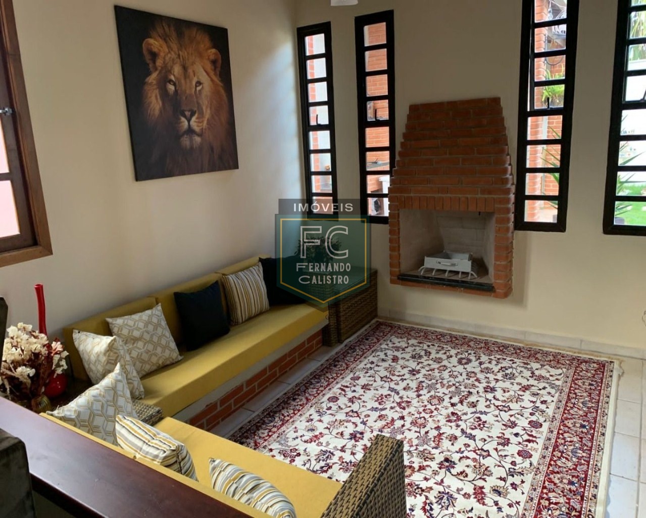 Casa isolada, alto padrão, 3 dormitórios(1suíte), 3 vagas pa