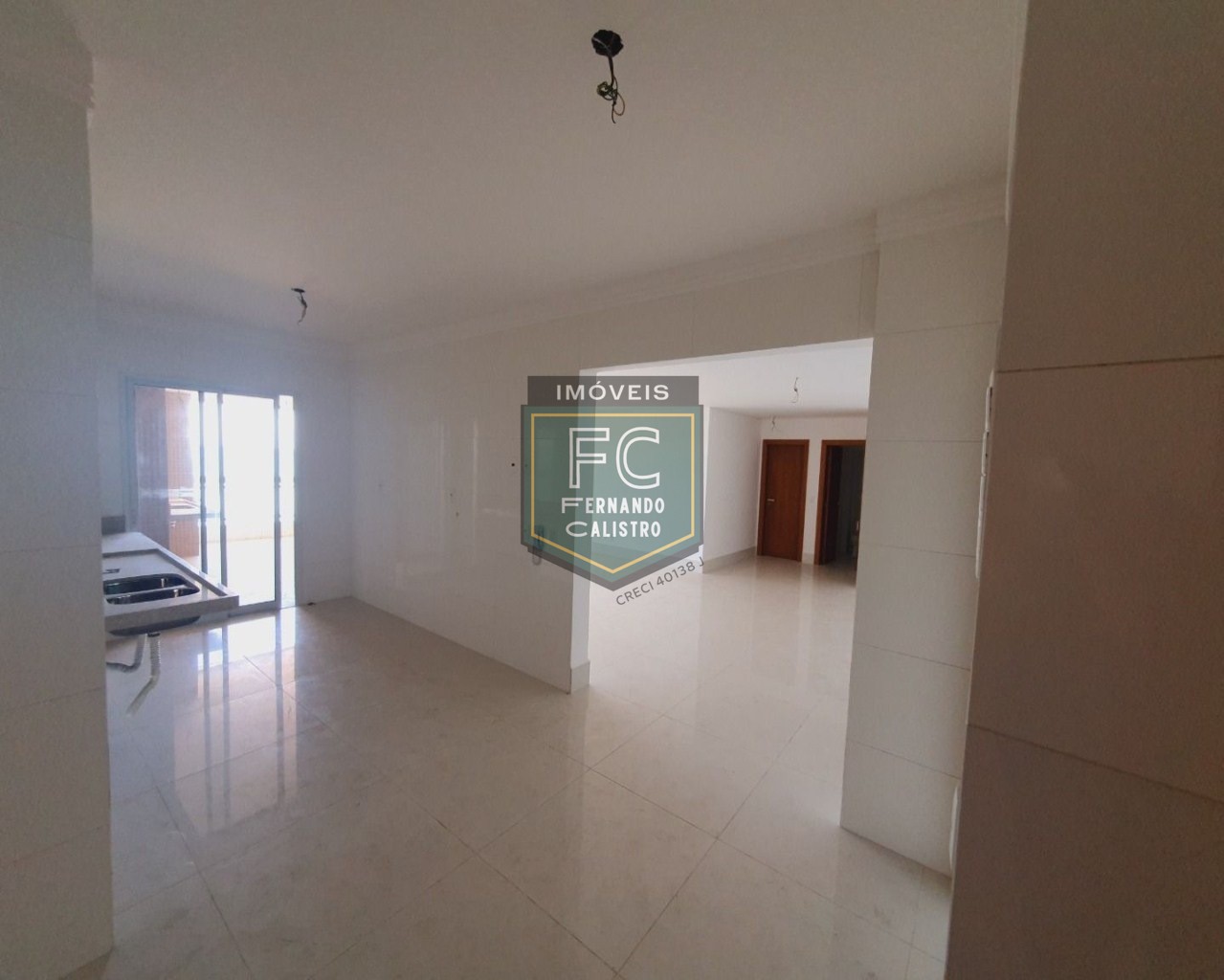 Apartamento altíssimo padrão com 4 suítes (1 master), varanda gourmet, 3 vagas e elevador privativos, lazer incrível, canto do forte, praia grande/sp