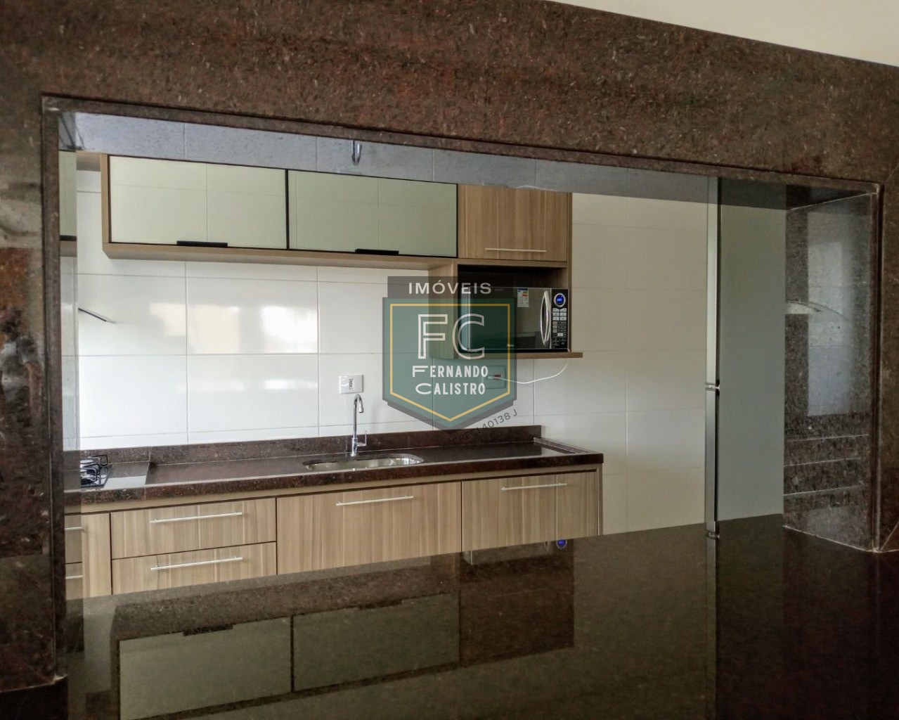 Apartamento altíssimo padrão 2 dormitórios (1 suíte) 80m² varanda gourmet c/ vista mar, financia banco / direto, local nobre, jd aguapeú, mongaguá sp