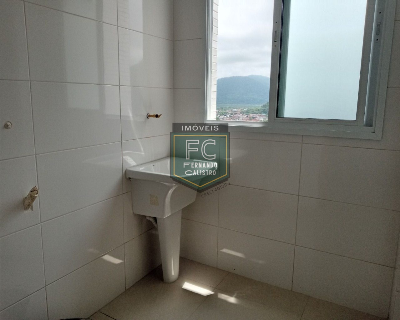 Apartamento altíssimo padrão 2 dormitórios (1 suíte) 80m² varanda gourmet c/ vista mar, financia banco / direto, local nobre, jd aguapeú, mongaguá sp