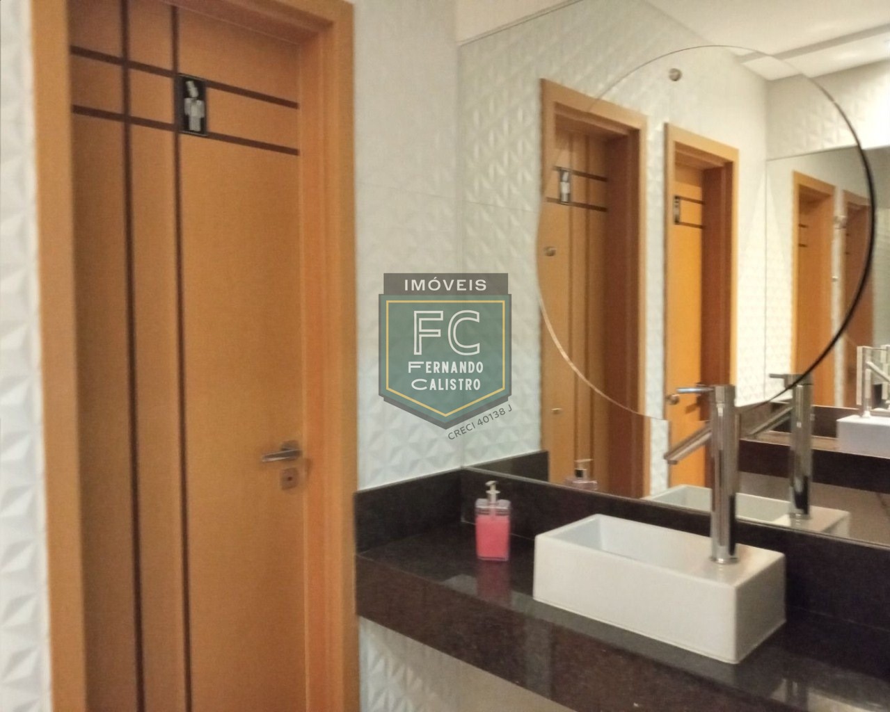 Apartamento altíssimo padrão 2 dormitórios (1 suíte) 80m² varanda gourmet c/ vista mar, financia banco / direto, local nobre, jd aguapeú, mongaguá sp