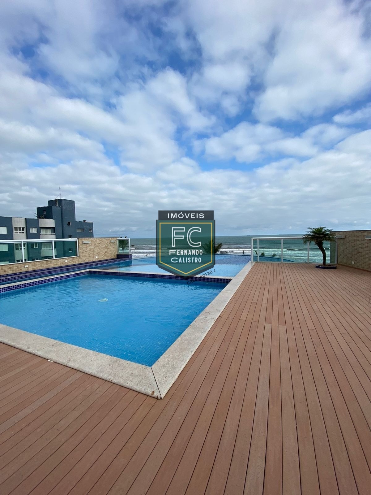 Apartamento altíssimo padrão 2 dormitórios (1 suíte) 80m² varanda gourmet c/ vista mar, financia banco / direto, local nobre, jd aguapeú, mongaguá sp