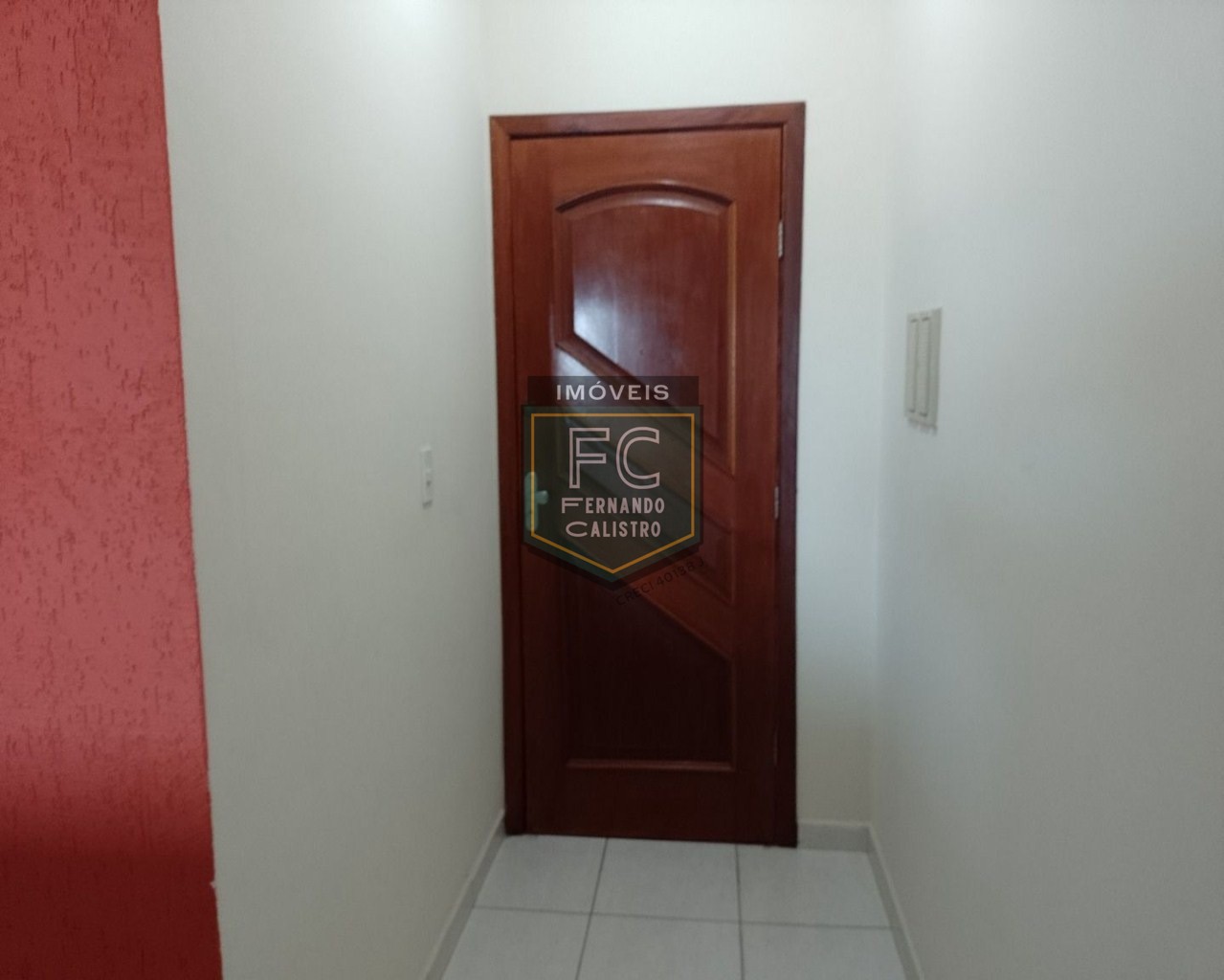Apartamento 2 dormitórios (1 suíte) alto padrão, varanda gourmet envidraçada frente ao mar c/ churrasqueira, local nobre, centro - mongaguá - sp