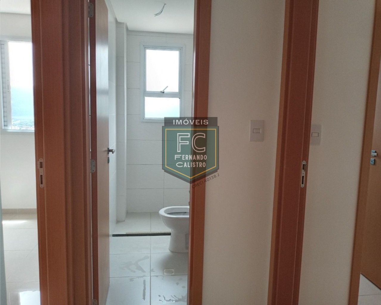 Apartamento altíssimo padrão 2 dormitórios (1 suíte) 80m² varanda gourmet c/ vista mar, financia banco / direto, local nobre, jd aguapeú, mongaguá sp