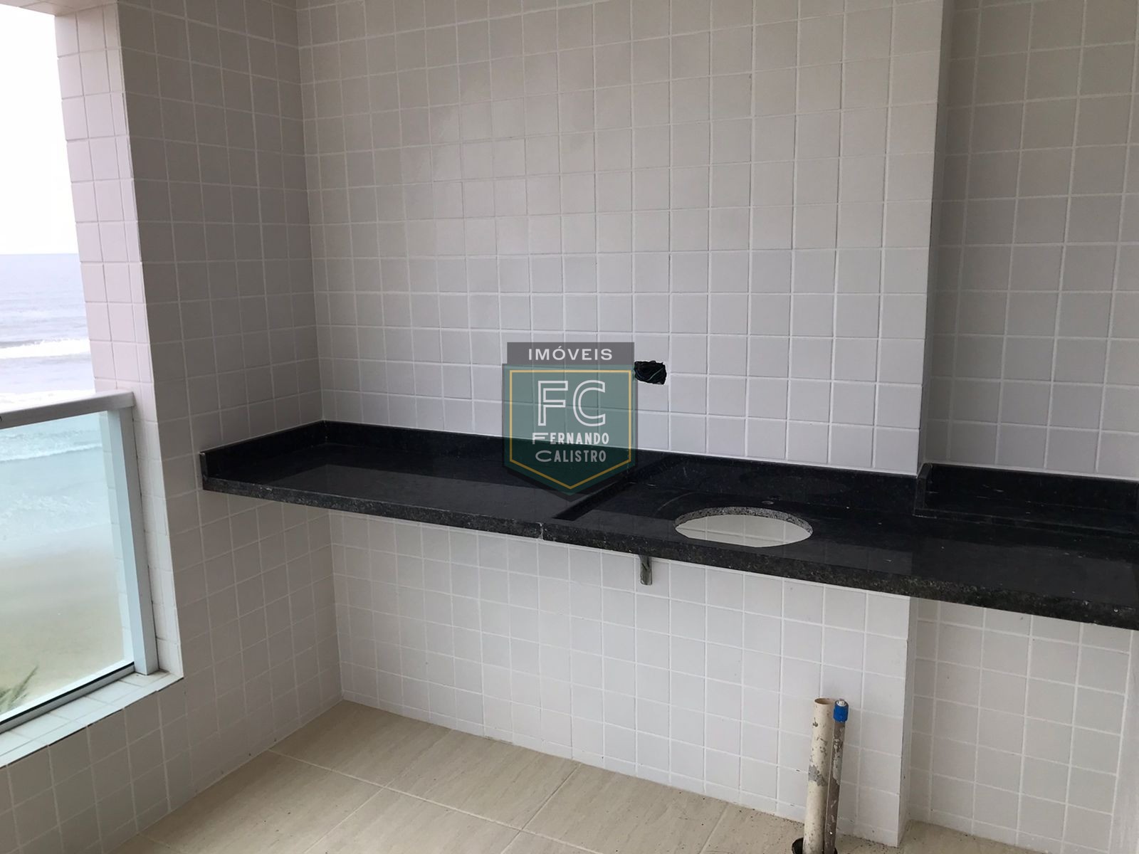 Apartamento alto padrão 2 dormitórios (1 suíte) frente ao mar andar alto, varanda gourmet, lazer completo, v. Atlântica, região central, mongaguá sp