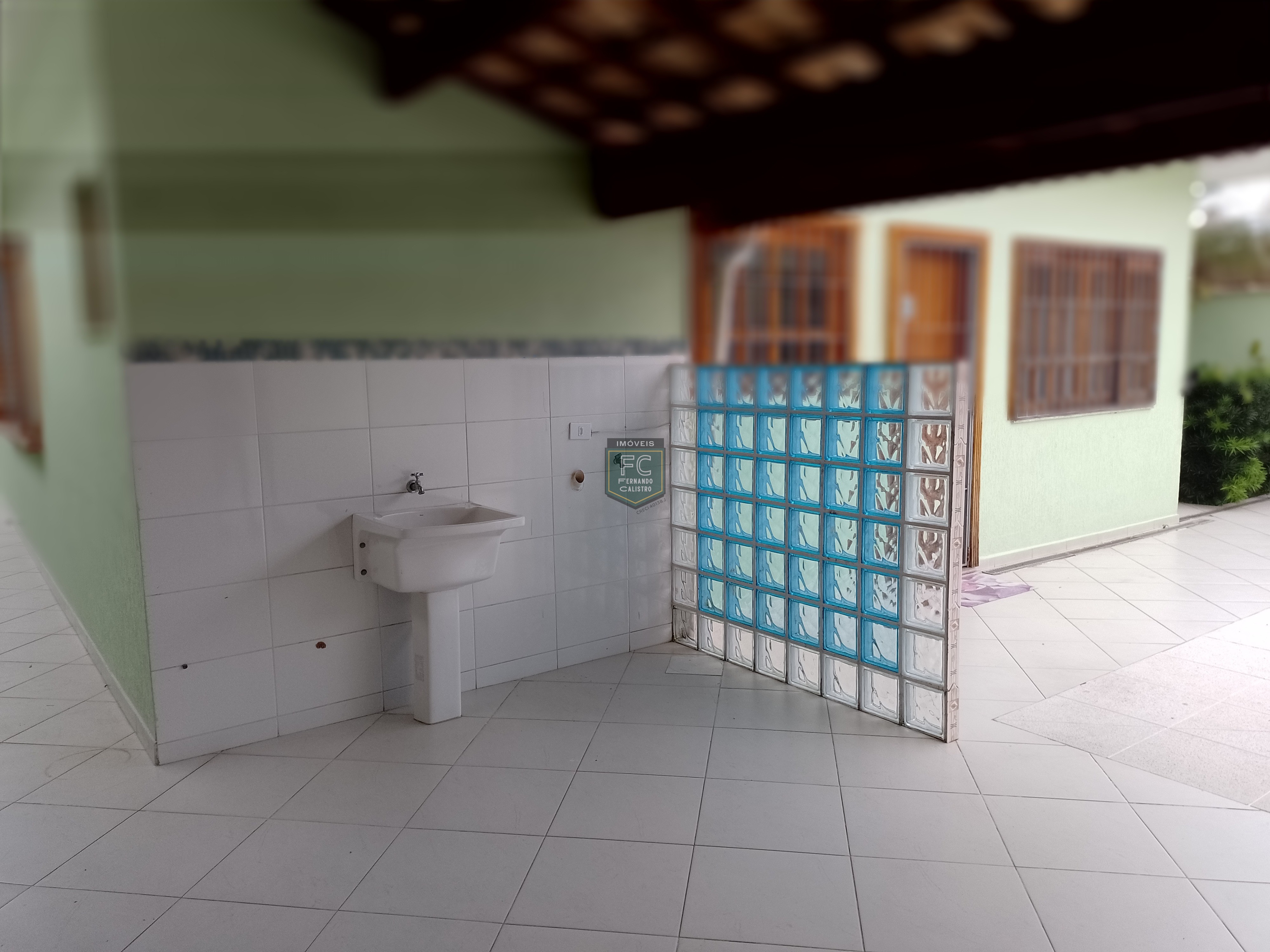 Casa térrea isolada 3 dormitórios (2 suítes) + dorm. Serviço, 318,5m² área total, piscina, espaço gourmet, z. Militar, bal. Flórida, praia grande sp