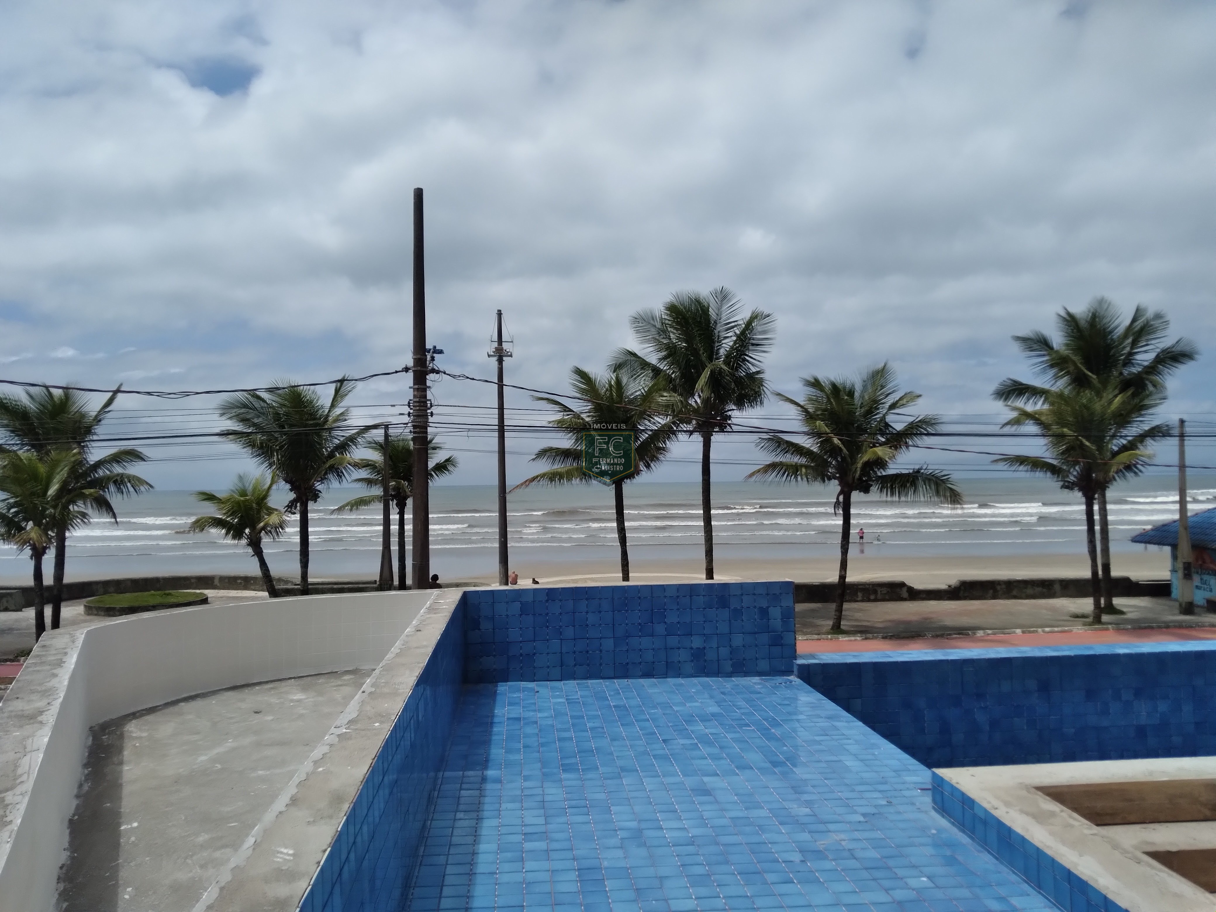 Apartamento 2 dormitórios (1 suíte) andar alto, varanda gourmet c/ vista p/ o mar, condomínio lazer completo frente ao mar, v. Atlântica, mongaguá sp