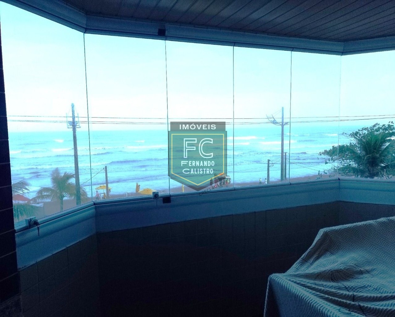 Apartamento 2 dormitórios (1 suíte) alto padrão, varanda gourmet envidraçada frente ao mar c/ churrasqueira, local nobre, centro - mongaguá - sp