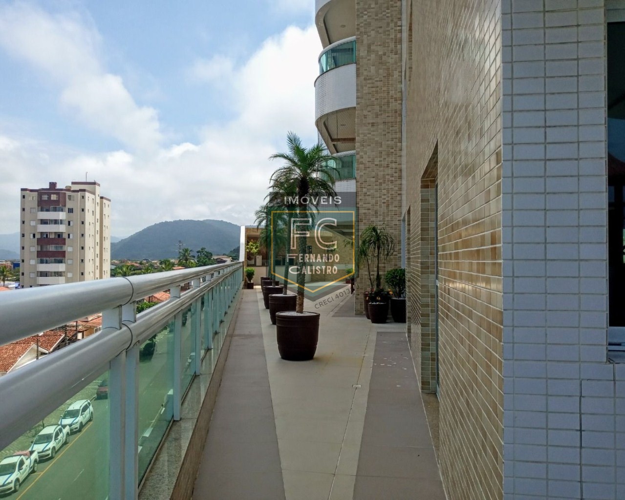 Apartamento altíssimo padrão 2 dormitórios (1 suíte) 80m² varanda gourmet c/ vista mar, financia banco / direto, local nobre, jd aguapeú, mongaguá sp