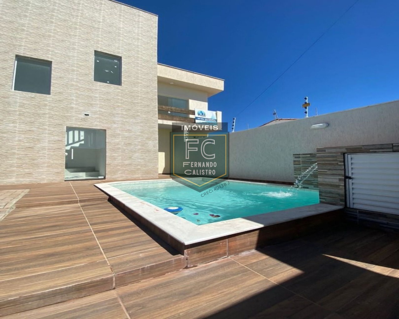 Casas novas alto padrão a 250 mts da praia c/ piscina e churrasqueira, 2 dormitórios, 2 vagas, R$ 349.000 - bal. Paranapuan - itanhaém/sp