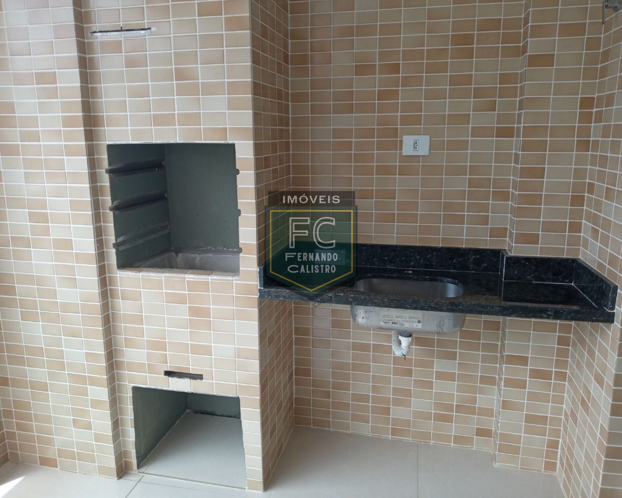 Apartamento altíssimo padrão 2 dormitórios (1 suíte) 80m² varanda gourmet c/ vista mar, financia banco / direto, local nobre, jd aguapeú, mongaguá sp