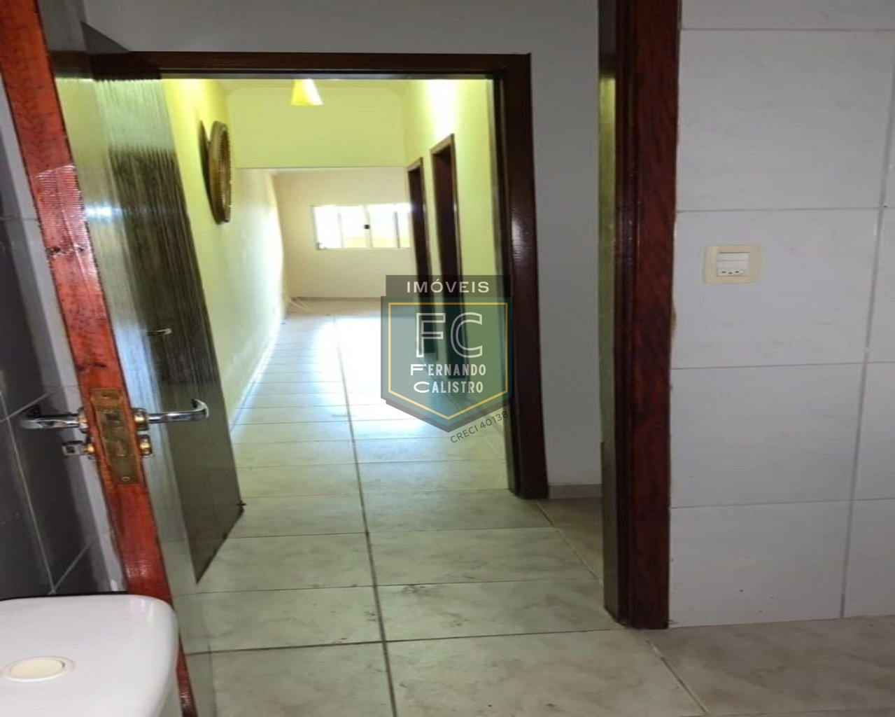 Casa nova individual 2 dormitórios (1 suíte) 70 m², na avenida, 2 vagas cobertas, a 500 mts da praia, R$ 270.000 - solemar - praia grande/sp.