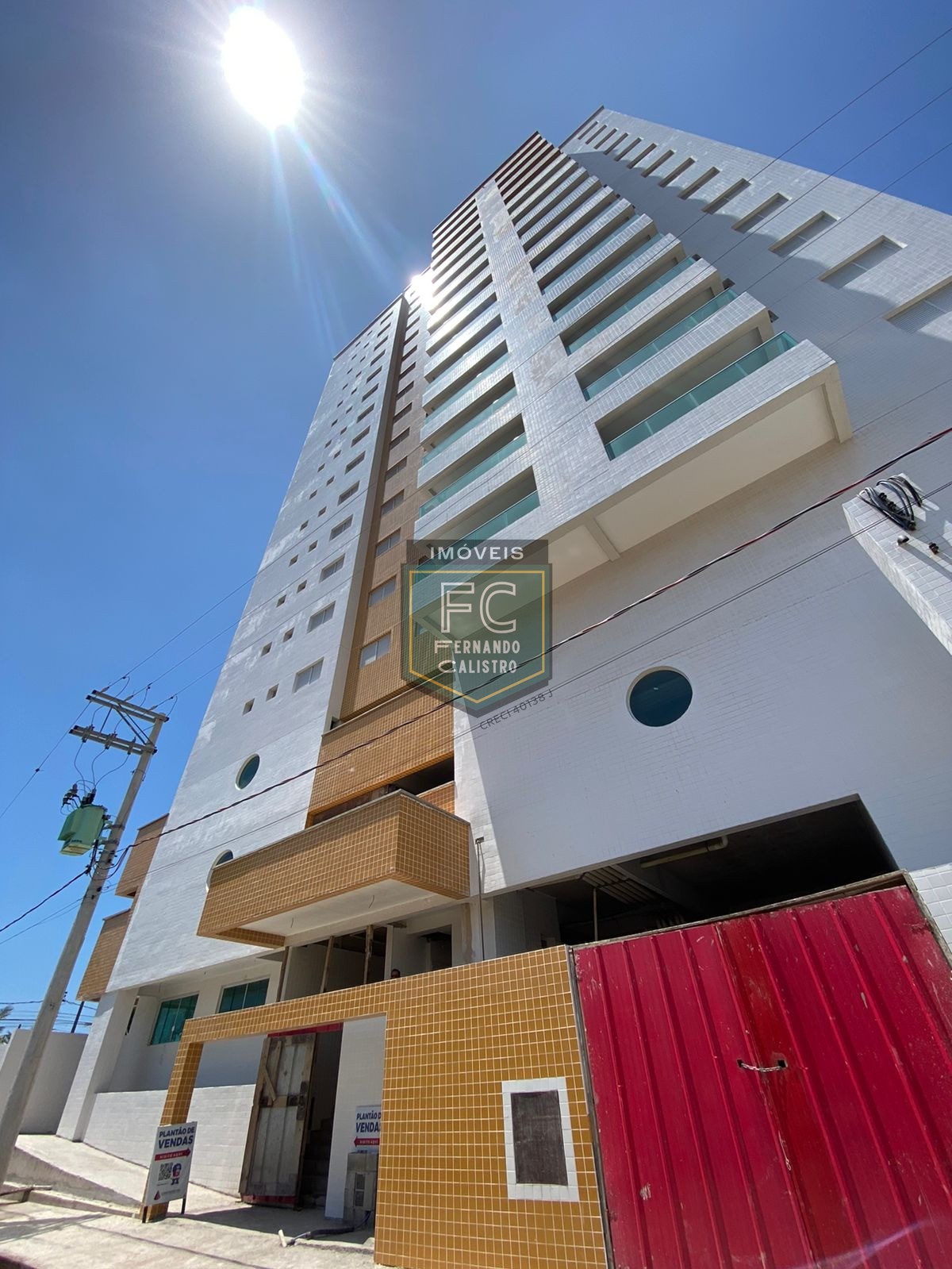Apartamento 2 dormitórios (1 suíte) andar alto, varanda gourmet c/ vista p/ o mar, condomínio lazer completo frente ao mar, v. Atlântica, mongaguá sp