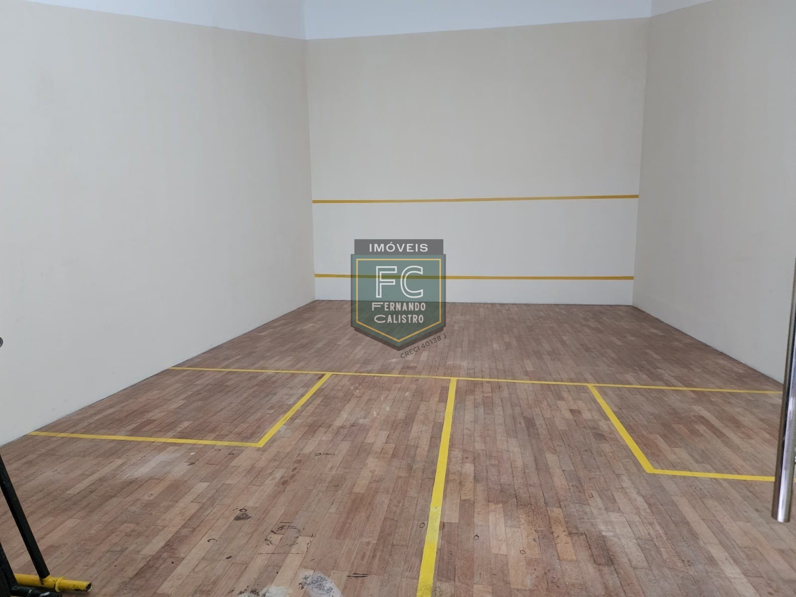 Apartamento Altíssimo Padrão 3 Suítes, Varanda Envidraçada c/ Churrasqueira e Vista p/ o Mar, Passos da Praia, 3 Vagas, V. Caiçara, Praia Grande SP