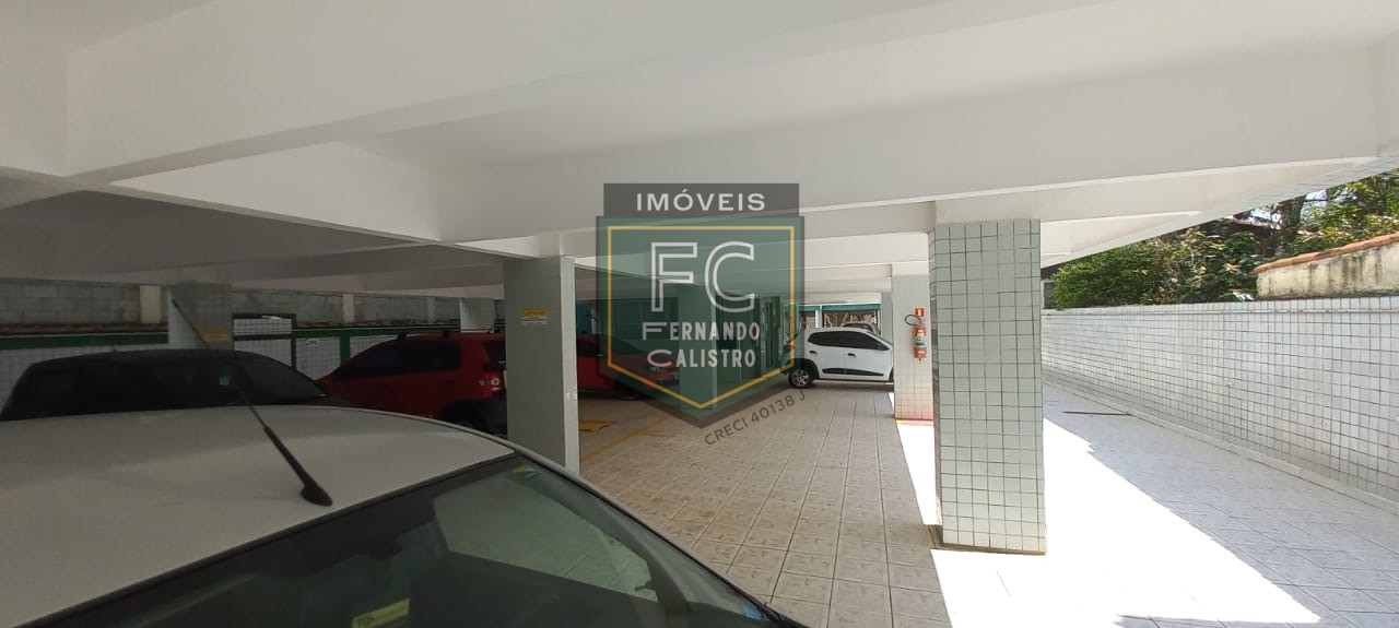 Apartamento 2 dormitórios 2 banheiros amplo de frente para a rua, 1 vaga, condominio com espaço grill, 150 mts da praia, vila caiçara, praia grande sp